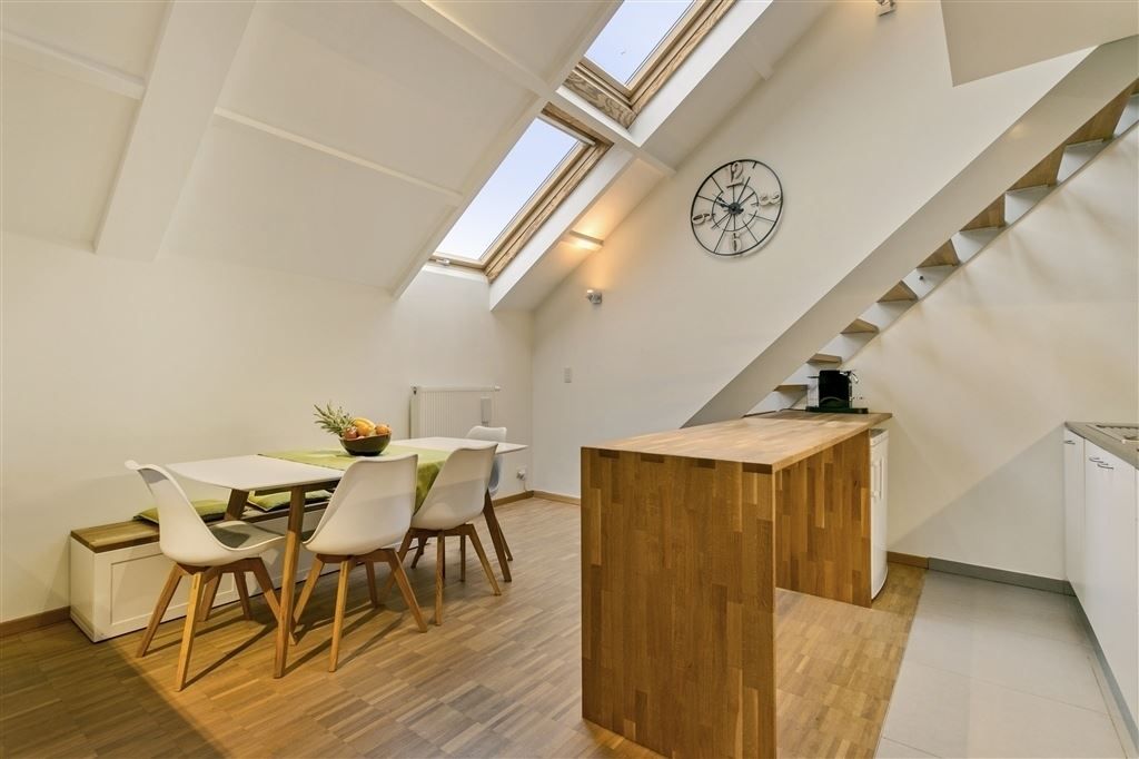 Ruime duplex met veel lichtinval en prachtig terras foto 9