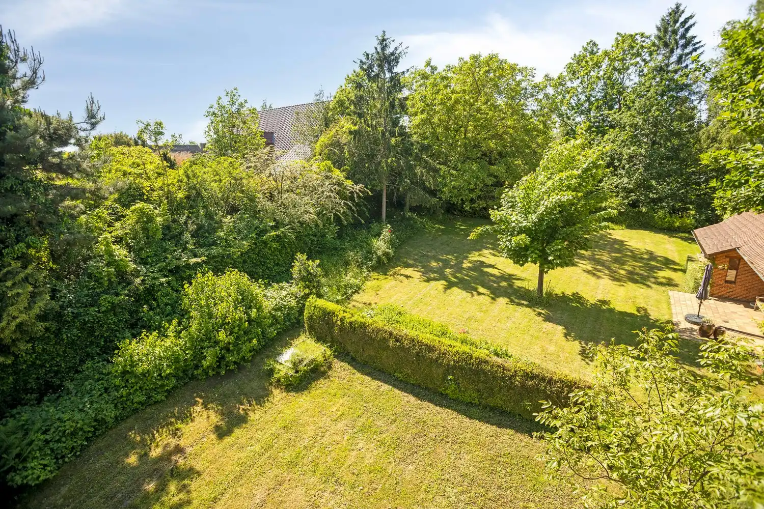 Prachtige, achterin gelegen villa op 22a15ca foto 44