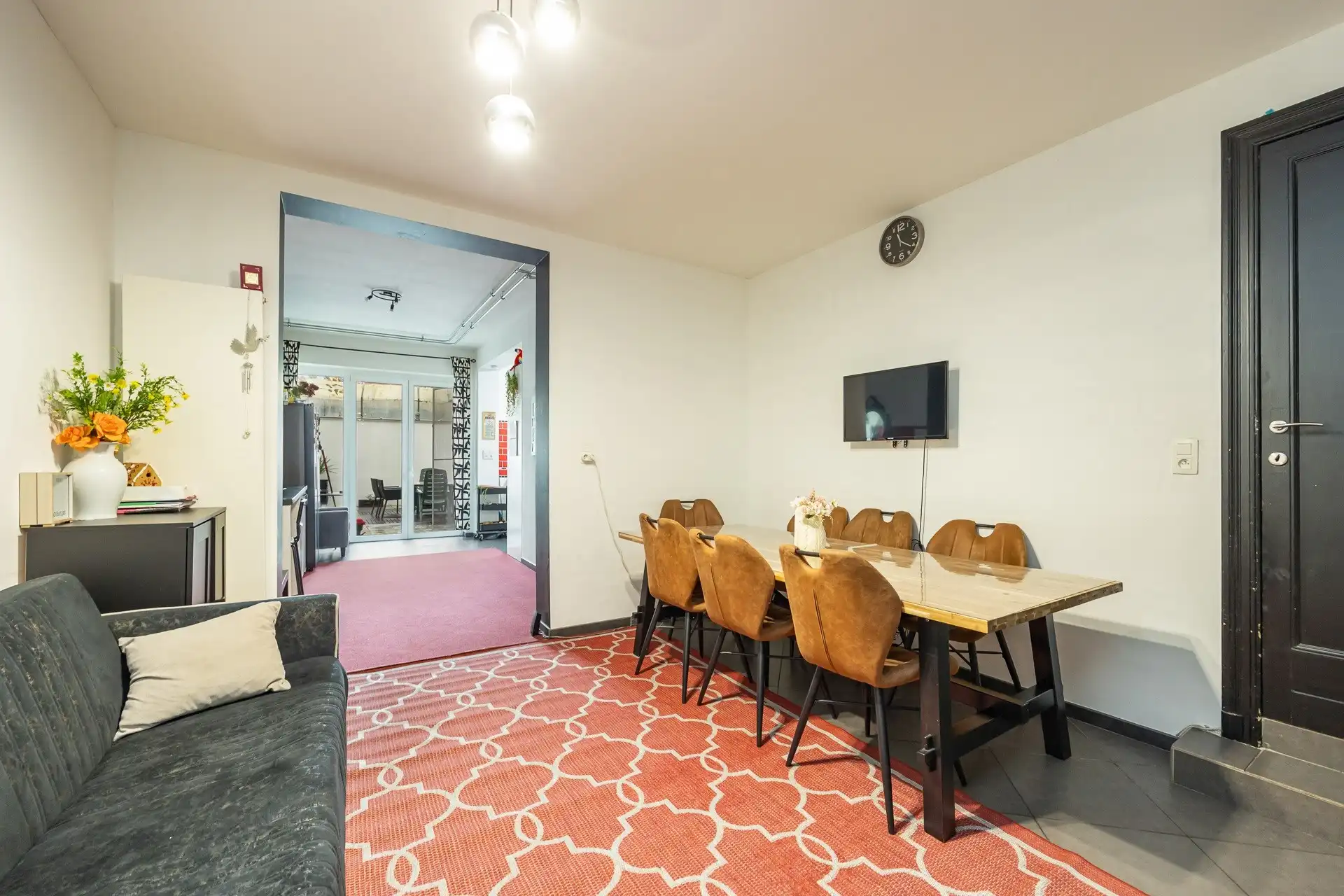 Ruime, instapklare gezinswoning met authentieke elementen in Berchem foto 33