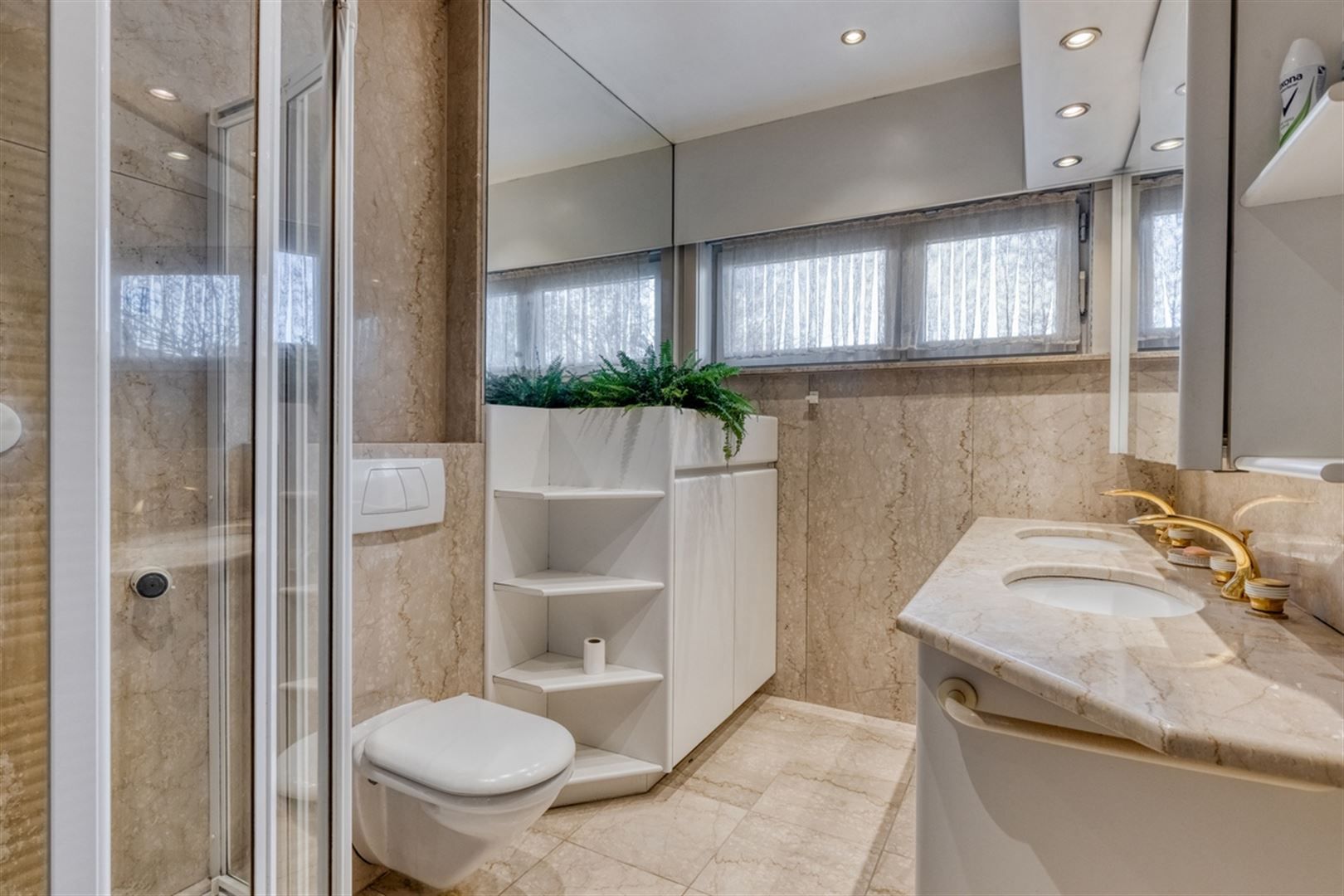 Mooi gelegen statige woning op 1231 m2 foto 22