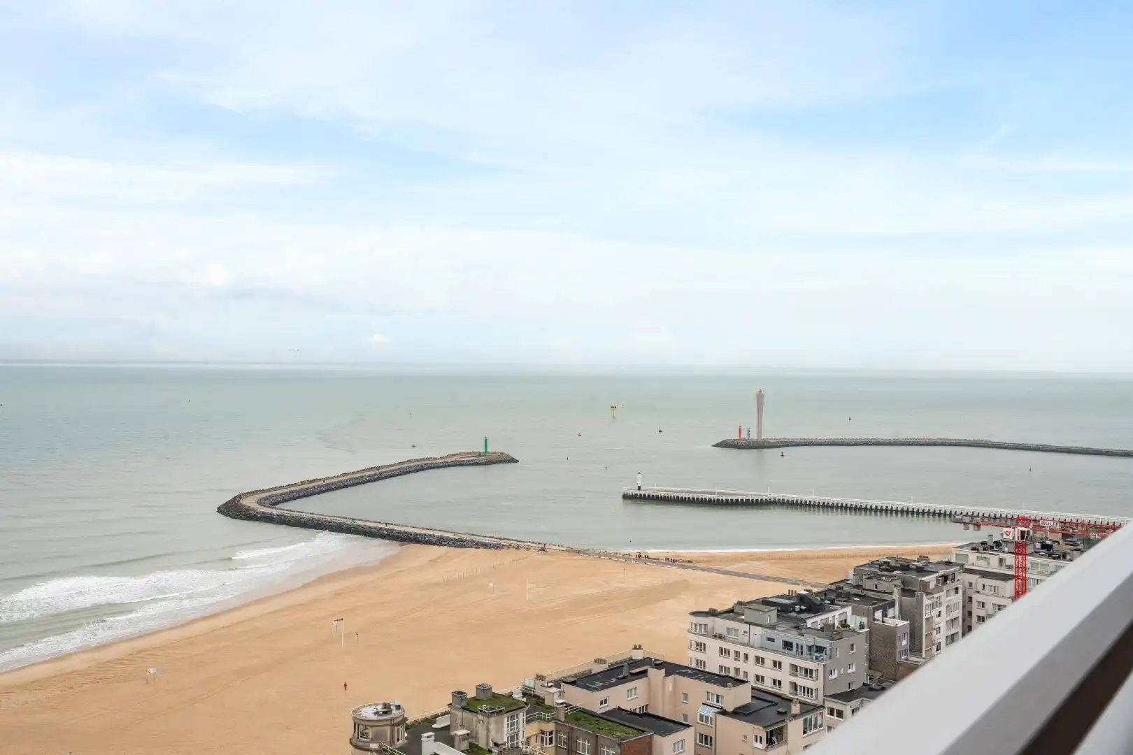 APP. 4 SLAAPKAMERS IN CENTRUM MET PANORAMISCH ZICHT OP ZEE EN STAD foto 25
