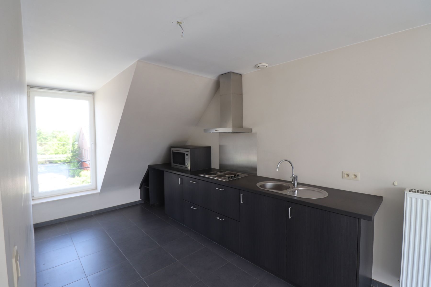 Dakappartement met 1 slaapkamer, terras en garage.  foto 4