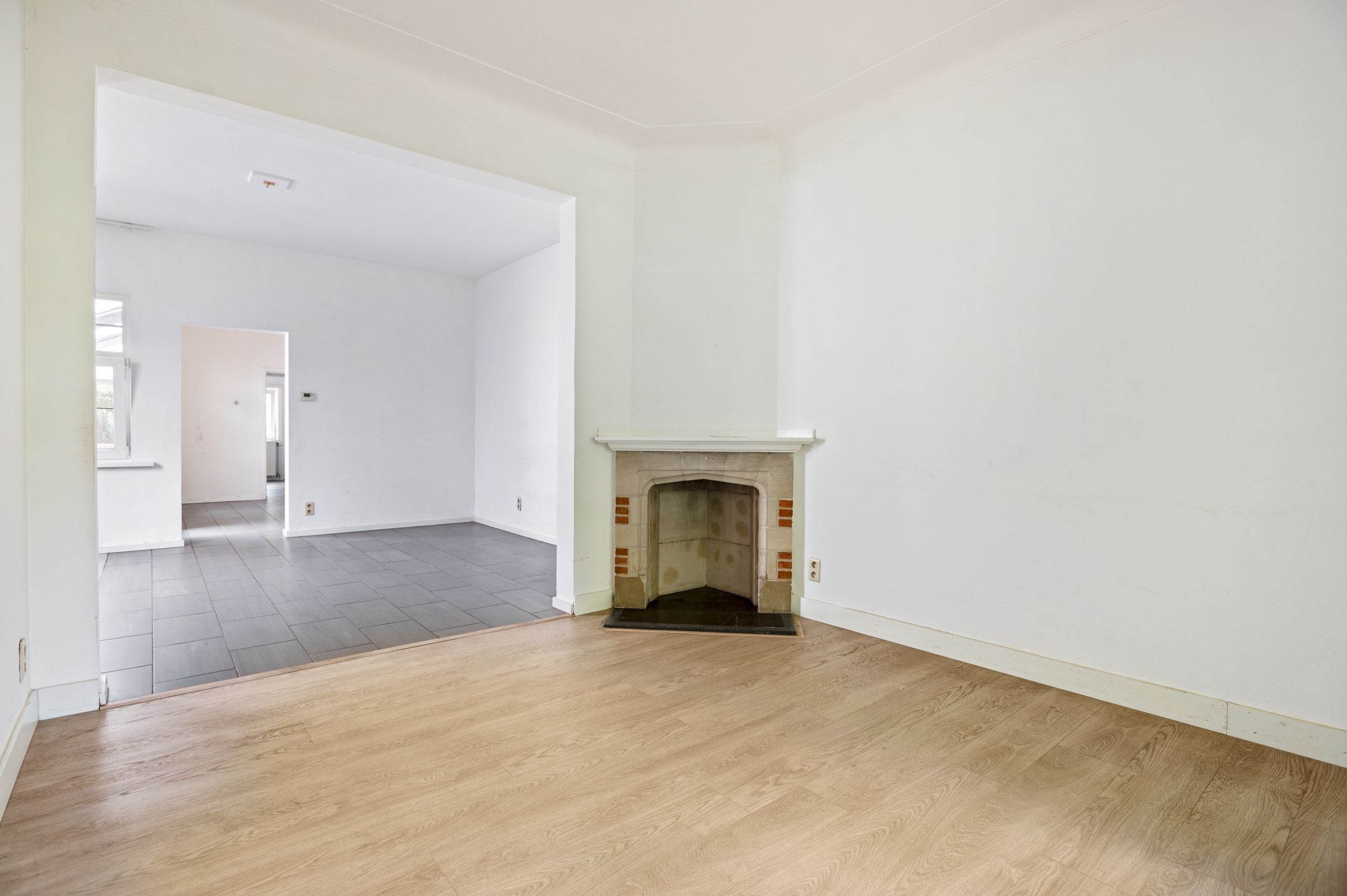Halfopen woning met 2 slaapkamers en een grote tuin in Brasschaat te huur! foto 5