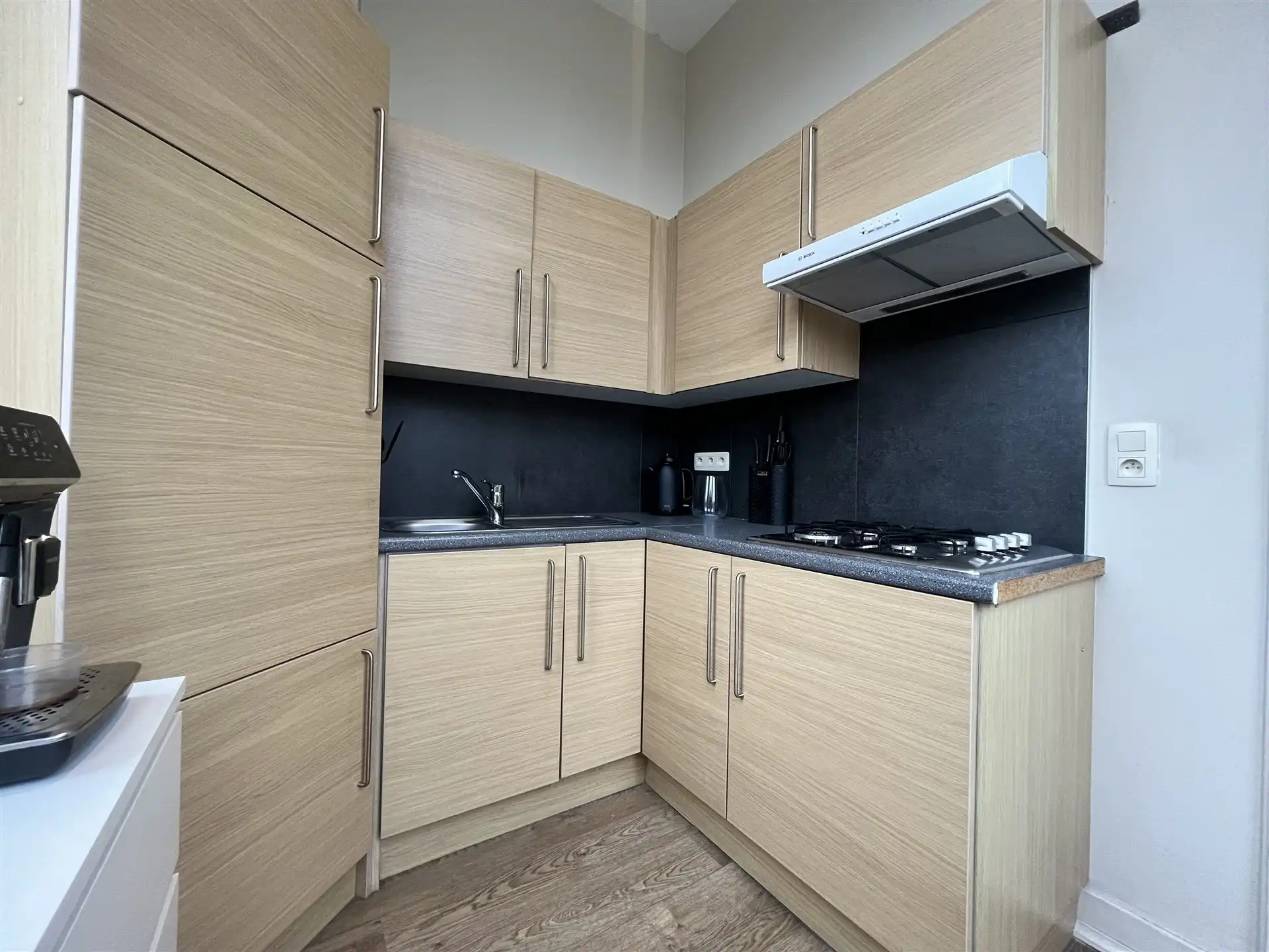 Rustig gelegen 1 slaapkamer appartement in residentiële wijk! foto 7