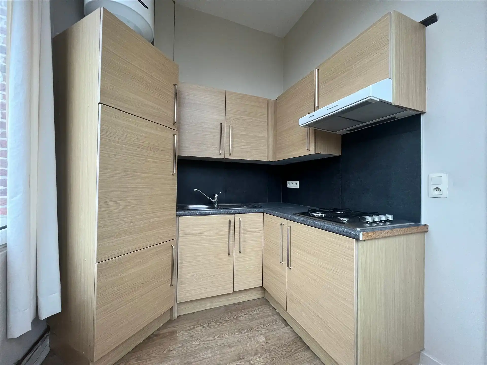 Rustig gelegen 1 slaapkamer appartement in residentiële wijk! foto 7