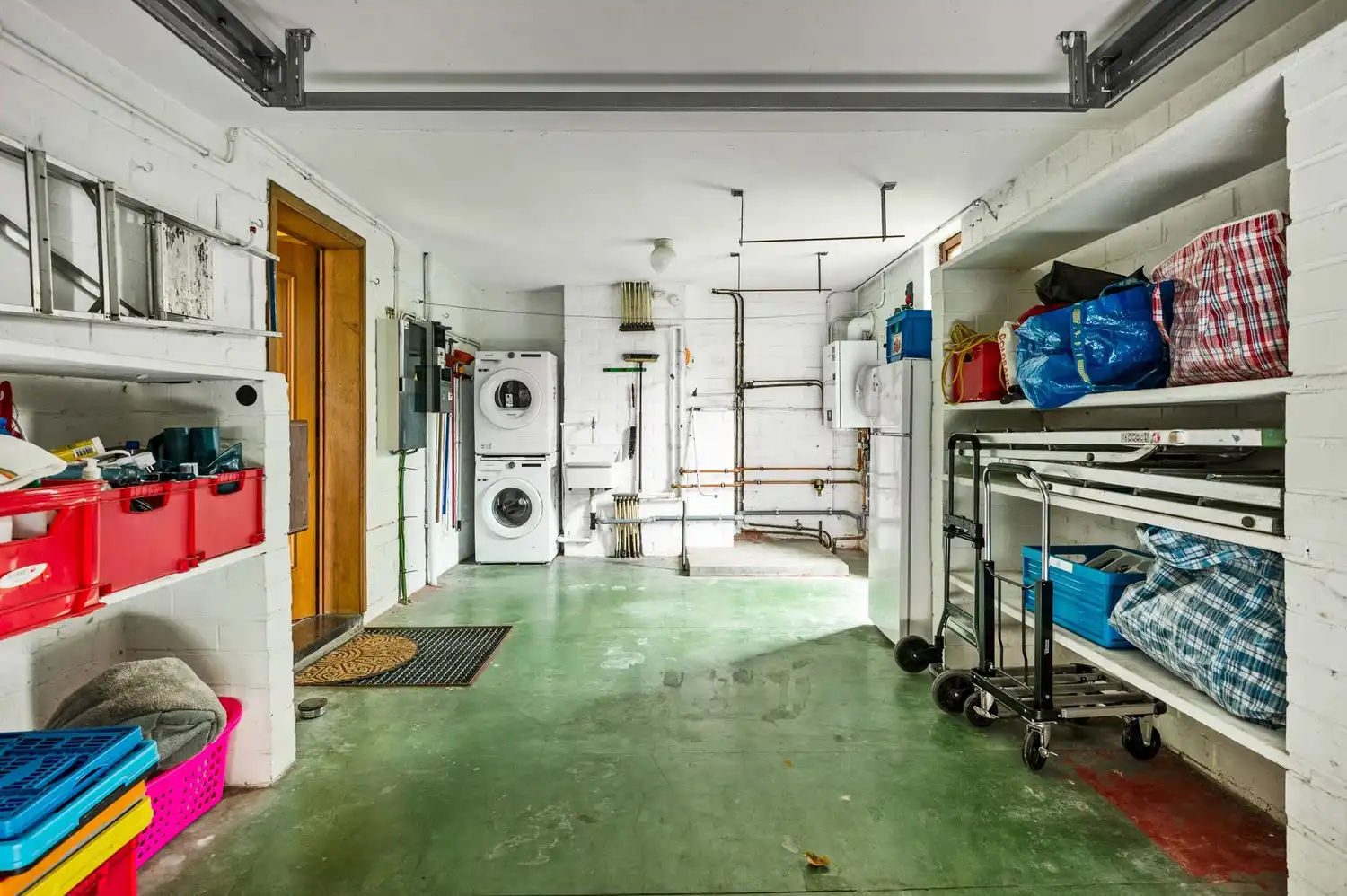 Charmante gezinswoning met 4 slaapkamers, dubbele oprit en zonnige tuin in Wijnegem foto 20