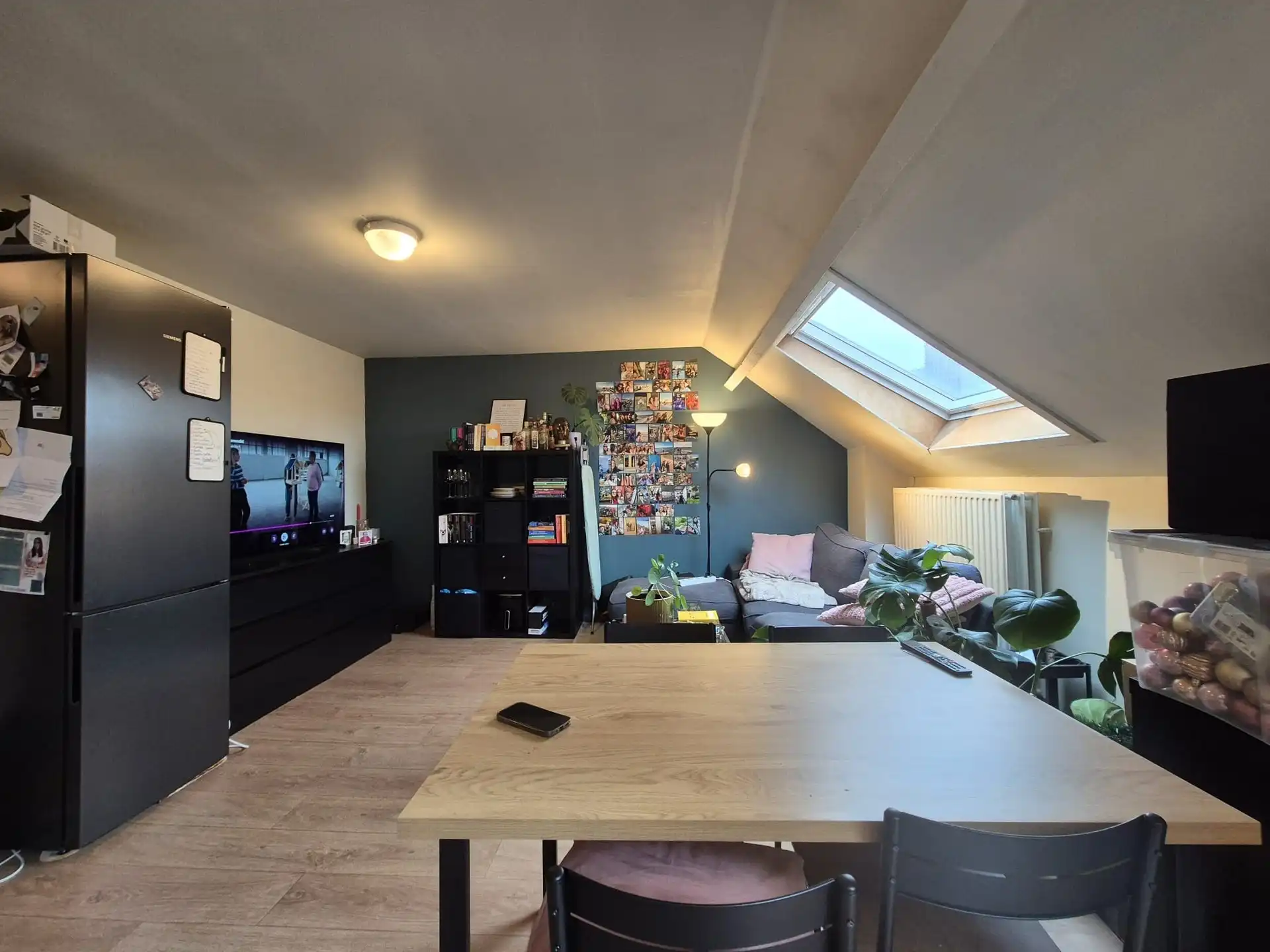 Gunstig gelegen dakappartement aan station.  foto 5