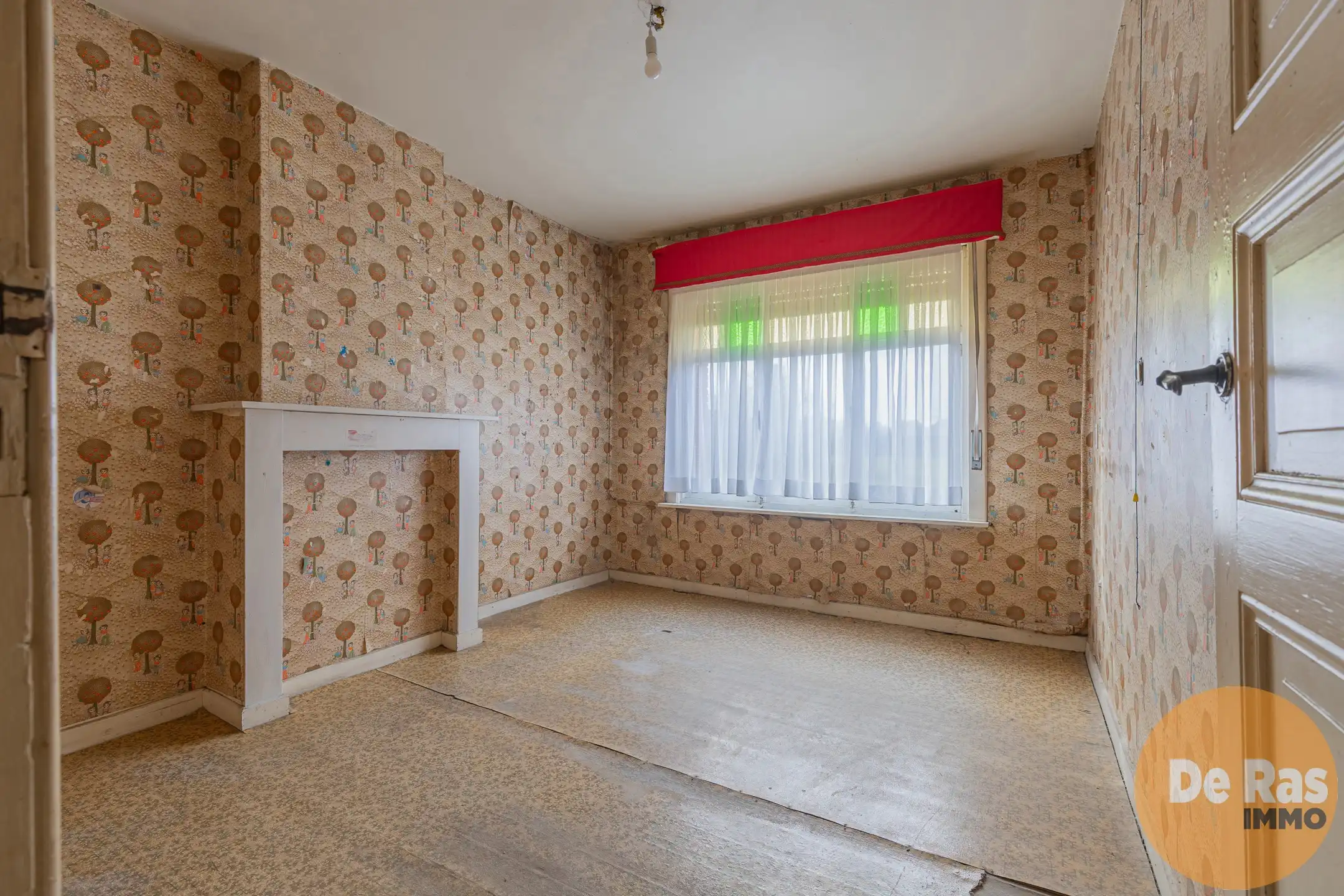 SCHELDEWINDEKE - Te renoveren woning met heel wat potentieel foto 6