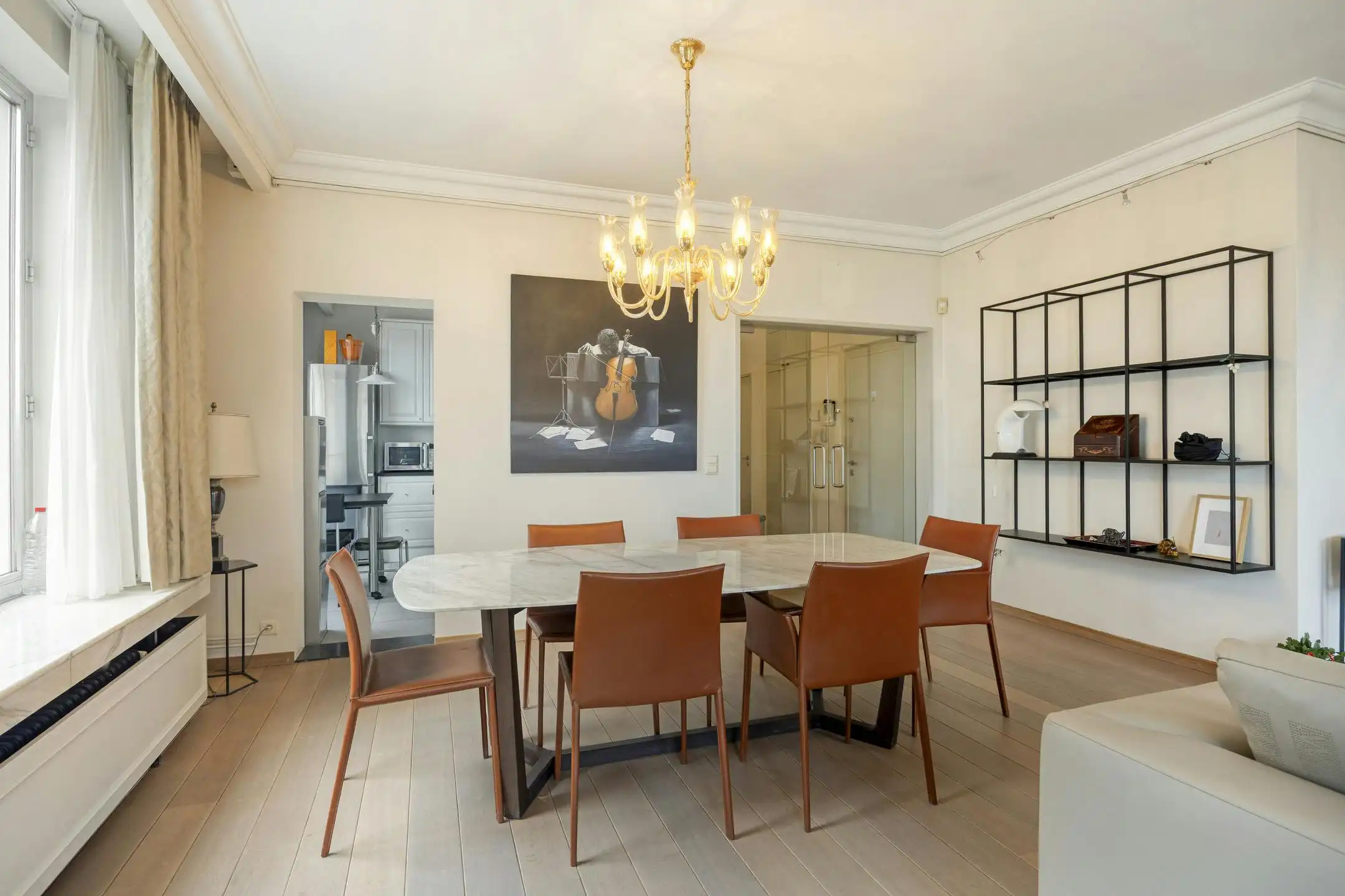 Appartement met twee slaapkamers en parkzicht te koop in Antwerpen centrum foto 7