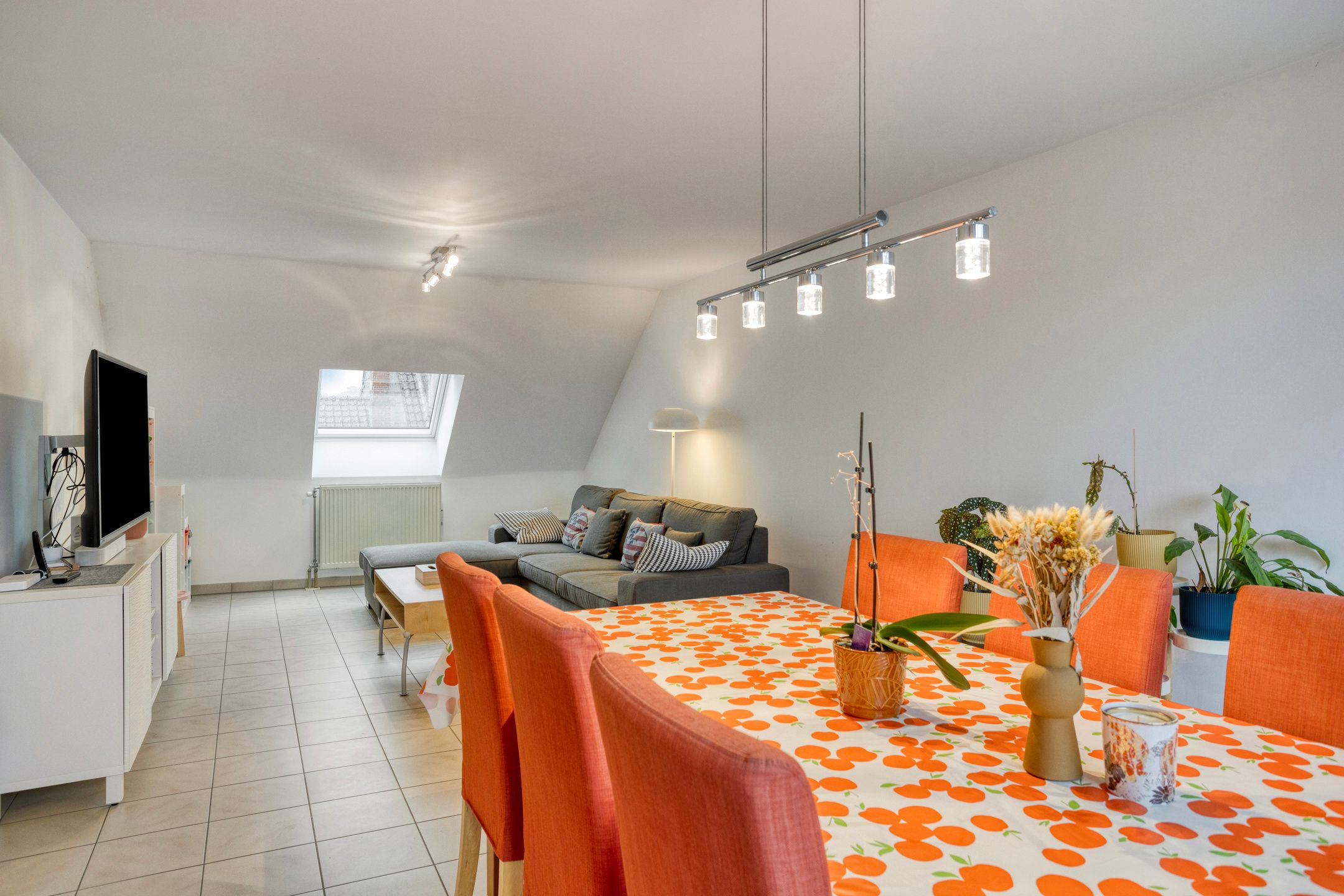 Duplex appartement op zeer gunstige locatie foto 8