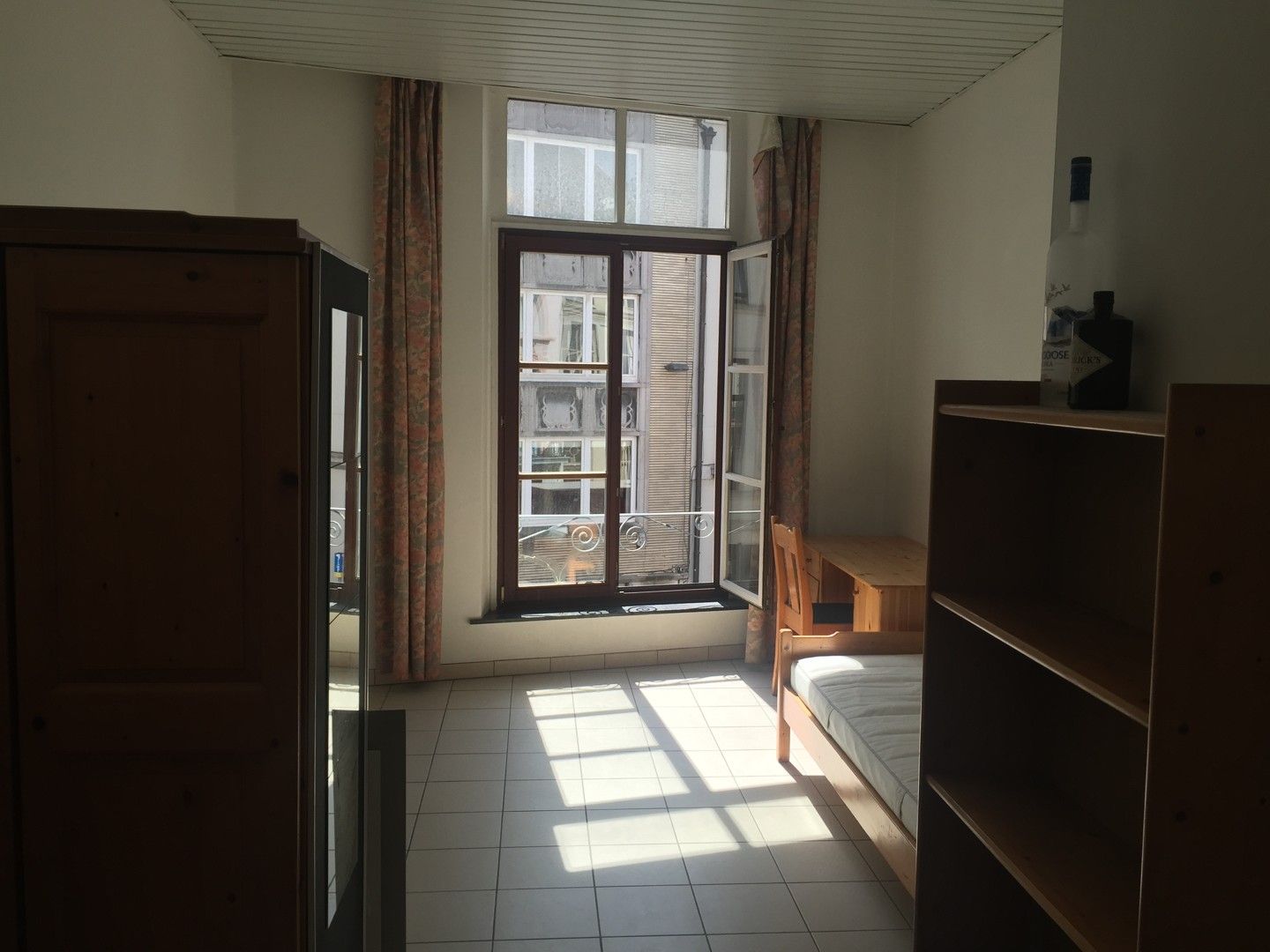 Nog 1 studentenstudio te huur op toplocatie aan Poel in Gent foto 3
