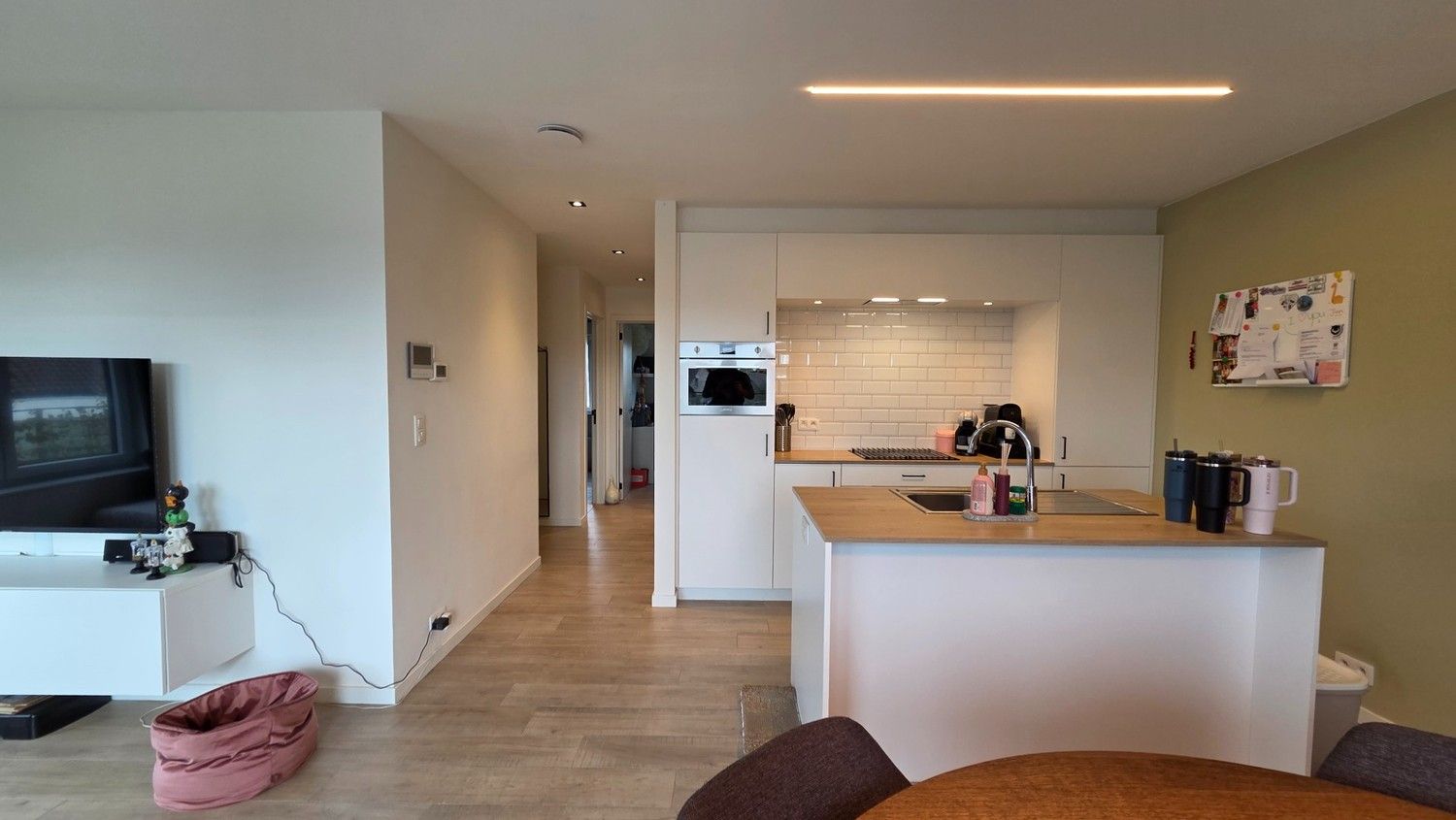 Energiezuinig en recent appartement met 2 slaapkamers en ruim 90m² woonoppervlakte foto 8