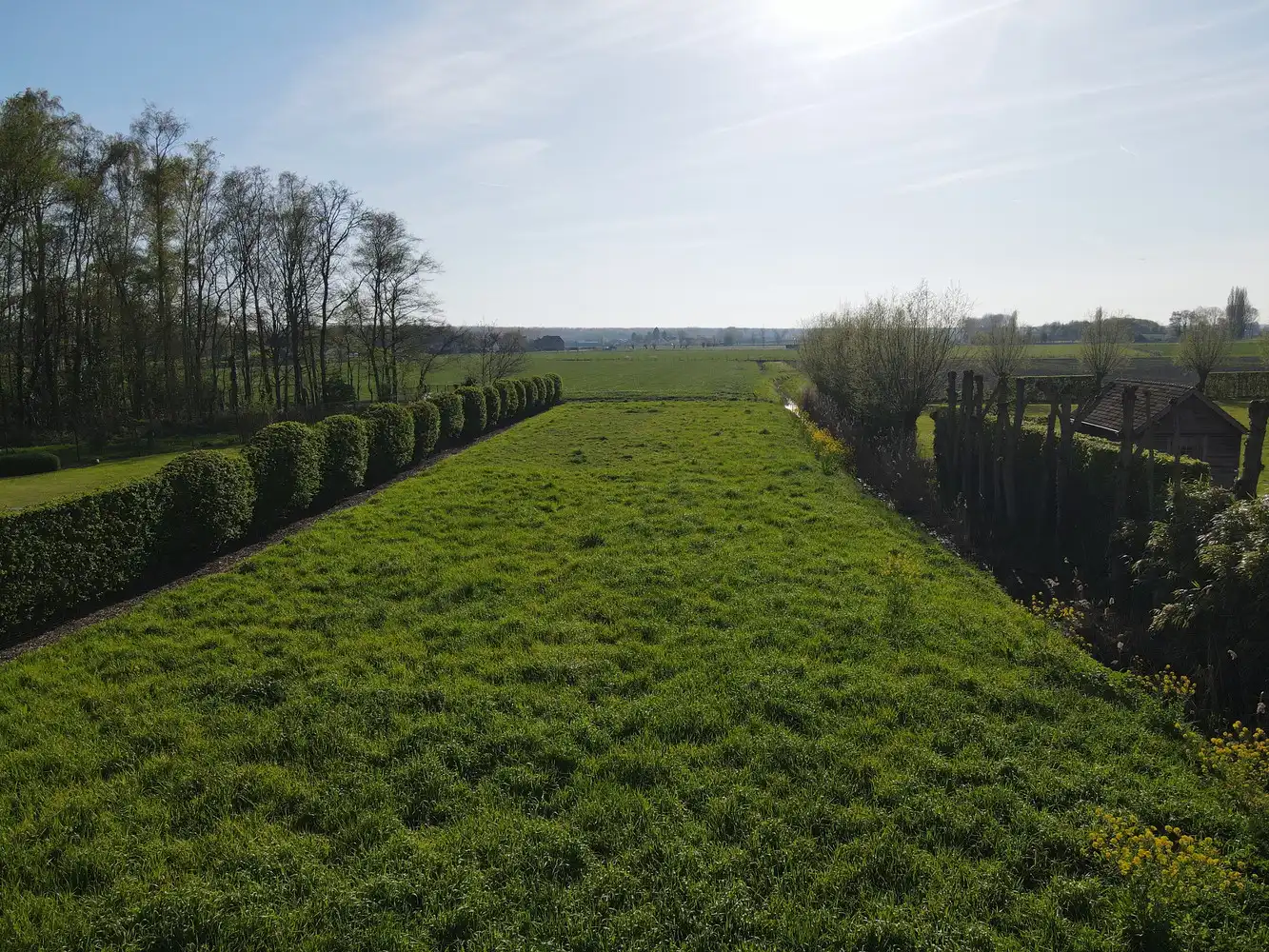 Prachtig perceel bouwgrond (1348m²) met open zichten foto 2