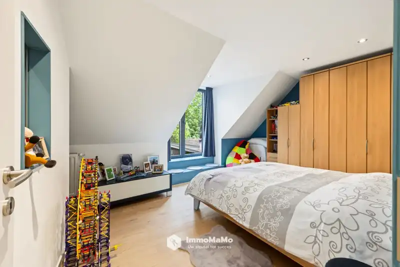 IN OPTIE - HALFOPEN BEBOUWING MET 3 SLAAPKAMERS TE KOOP foto 15