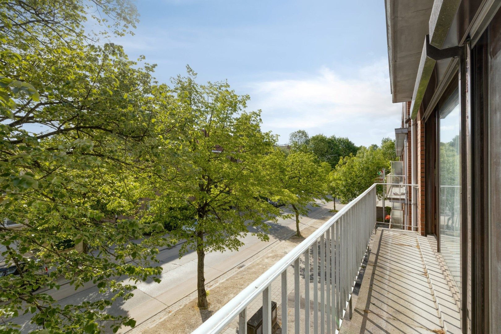 Ruime woning met 3 slaapkamers en garage! foto 17