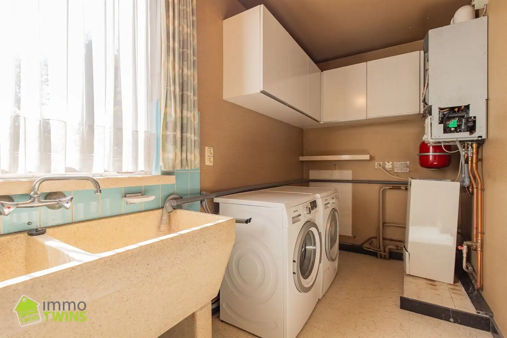 Prachtige open bebouwing met garage te Kruibeke.  foto 15