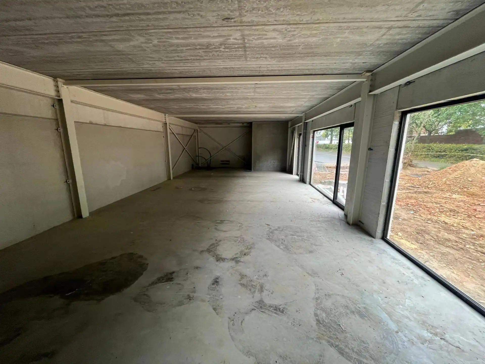 Wommelgem: nieuw magazijn 720m² met kantoren foto 8