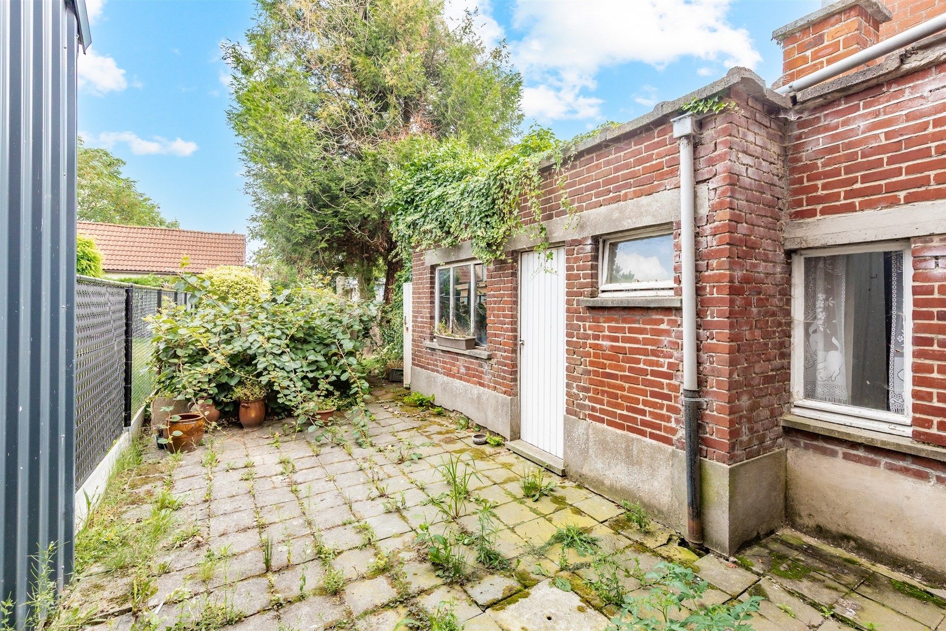 Volledig te renoveren woning met 3 slaapkamers in Wetteren foto 20