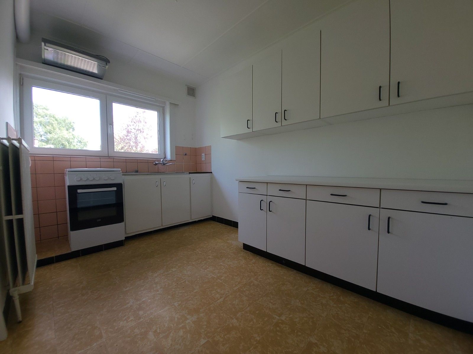 TWEESLAAPKAMER APPARTEMENT MET GARAGE TE WONDELGEM foto 5