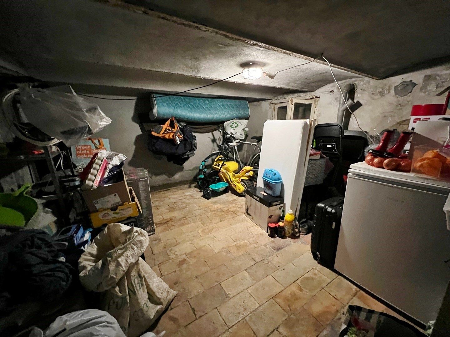 Gelijkvloers appartement met gezellige koer in het centrum van Ieper foto 11