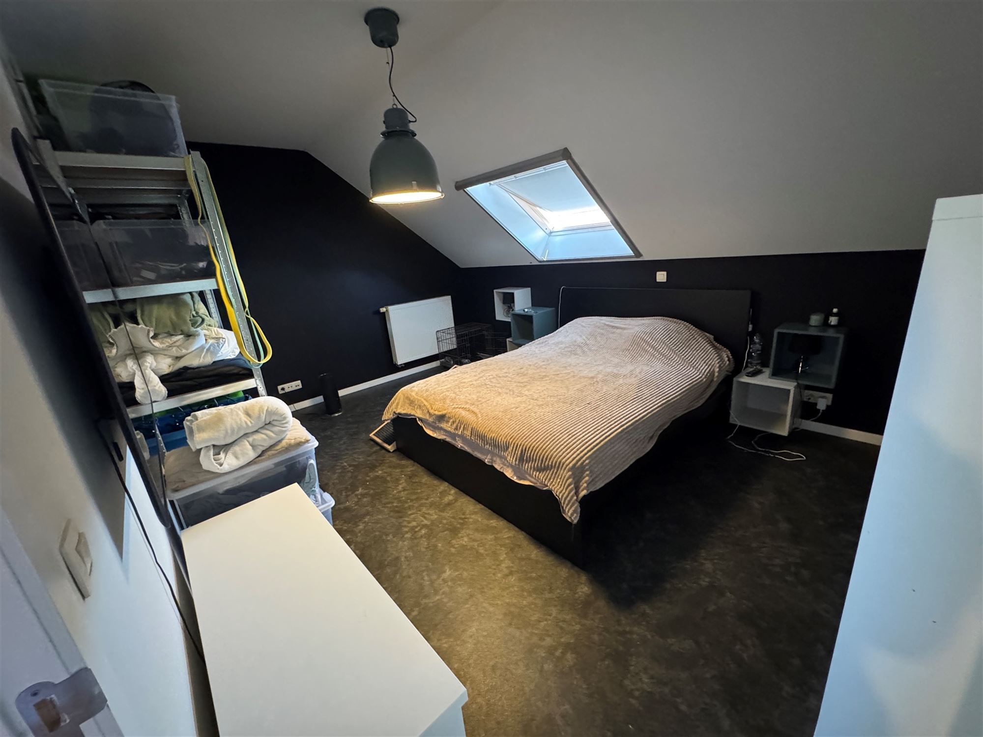 PERFECT ONDERHOUDEN DUPLEX APPARTEMENT (100M²) MET 3 SLAAPKAMERS + WASPLAATS EN TERRAS TE BEVERLO foto 12