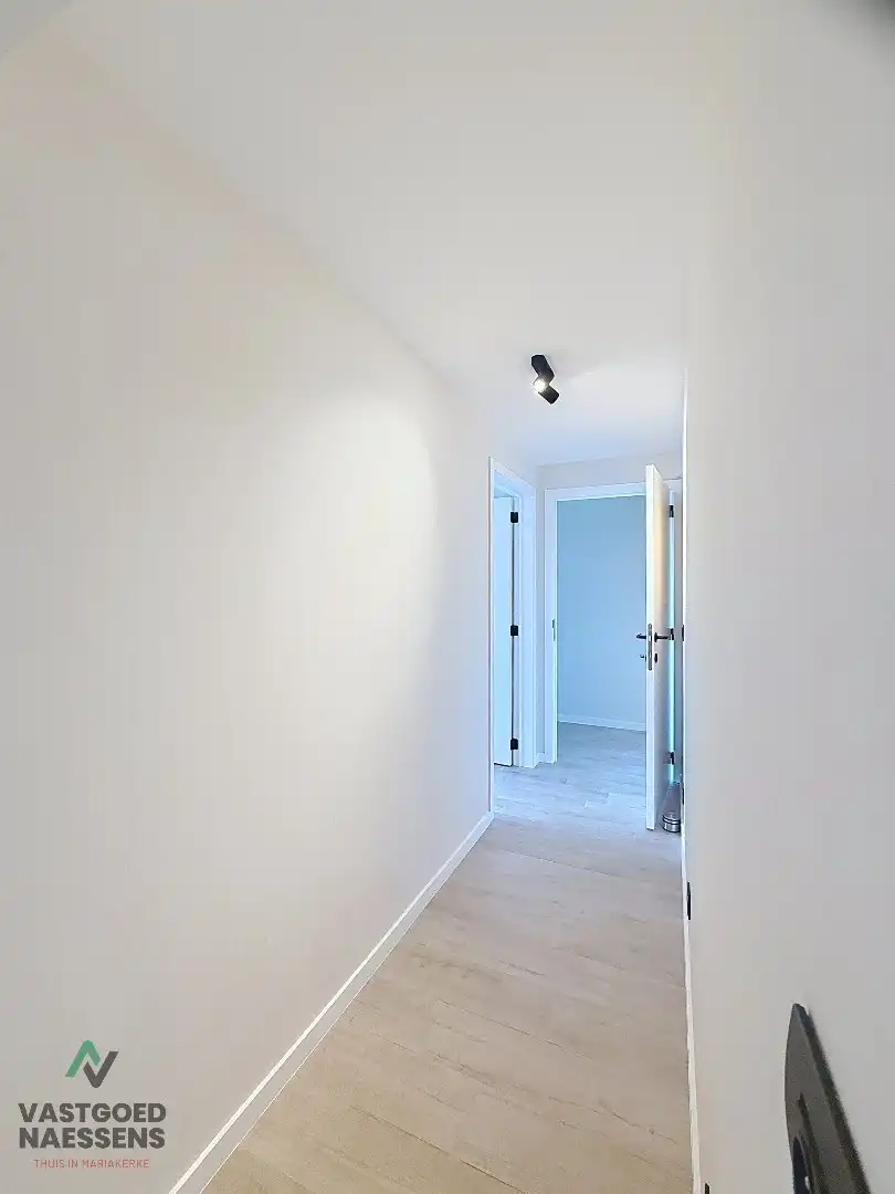 SCHITTEREND VERNIEUWD 3 SLPK APP MET ZICHT OP ZEE EN TERRAS foto 20