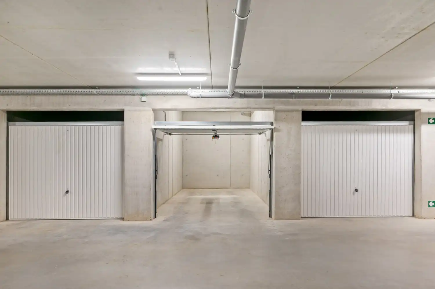 Ruim en lichtrijk appartement met 2 slpkrs en garagebox optioneel in het centrum van Lier foto 14