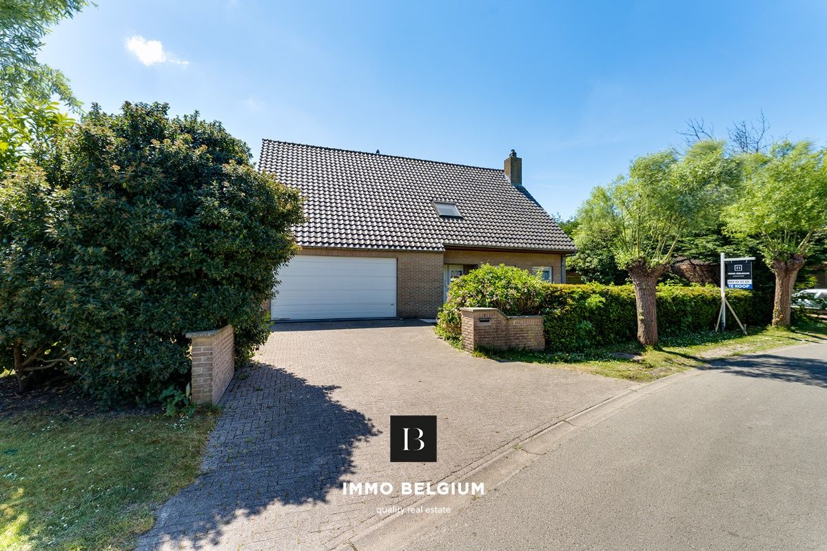 Ruime villa met 5 slaapkamers in villawijk Noordhoek foto 2