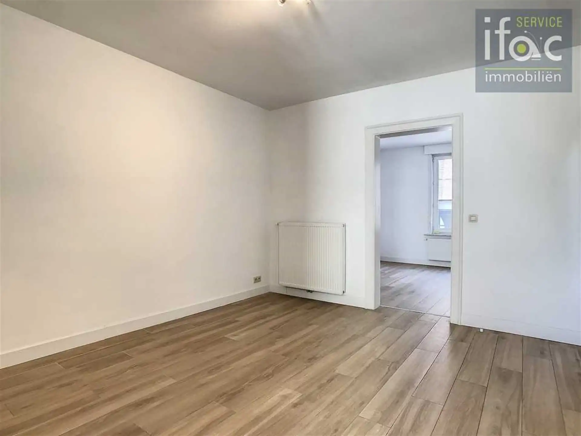 Gerenoveerde 4 slaapkamer woning in centrum Tervuren foto 7