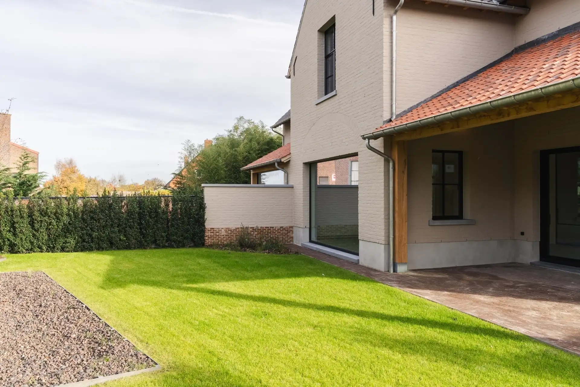 Exclusieve high-end woning in hartje Brussegem foto 11