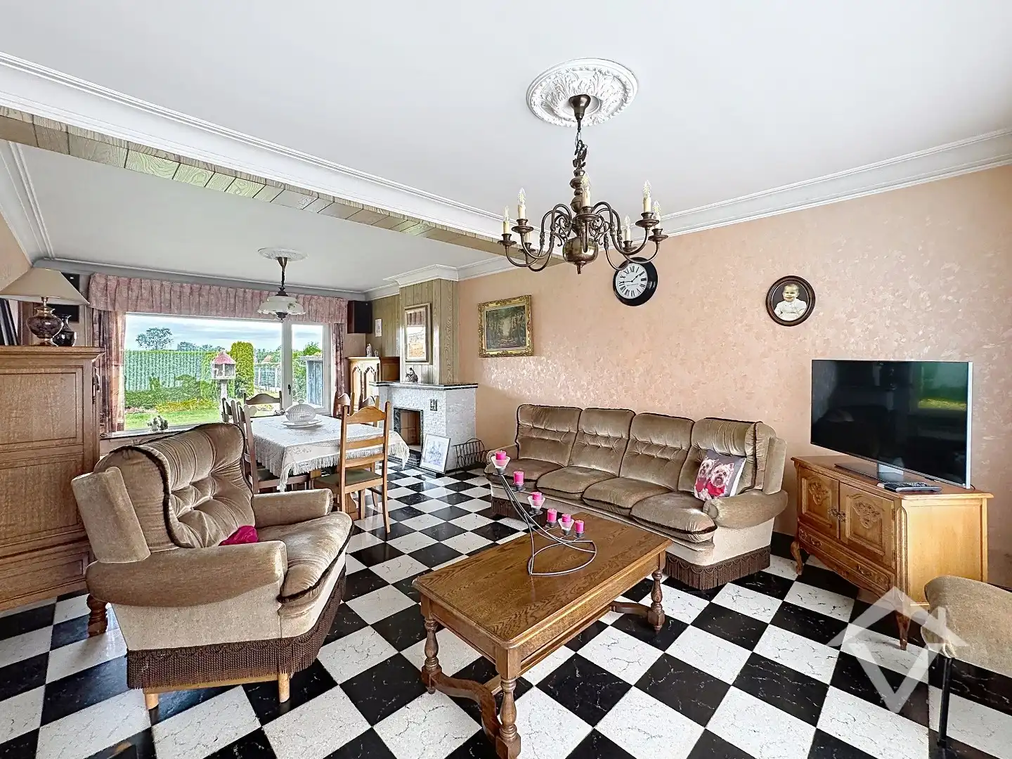 Woning met 3 slaapkamers en garage te Ichtegem  foto 6