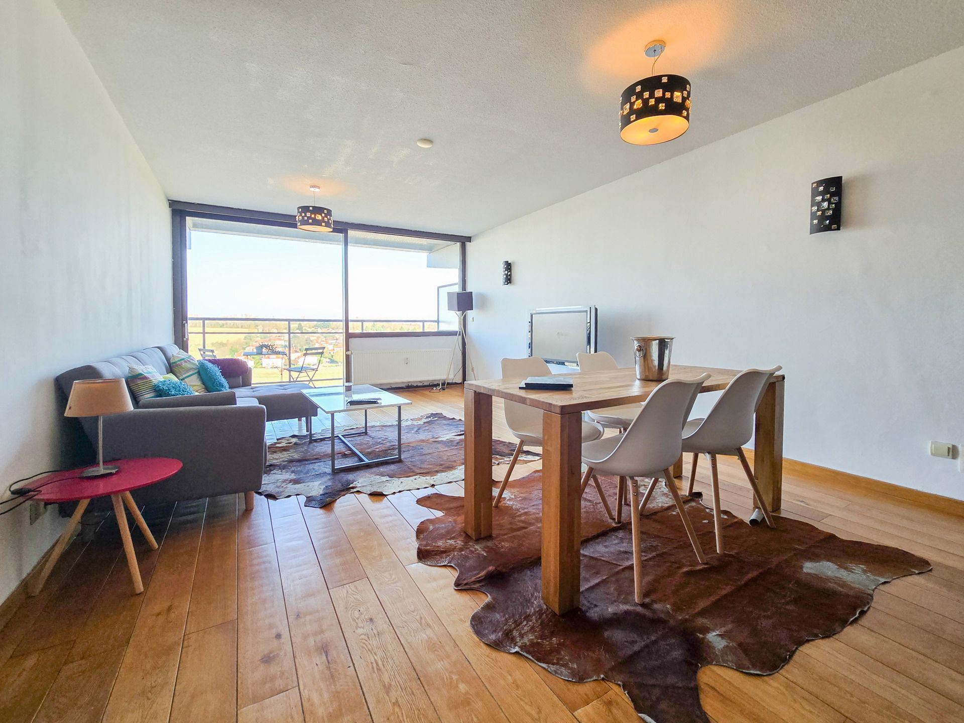 Mooi appartement met 2 slaapkamers en een terras foto 4