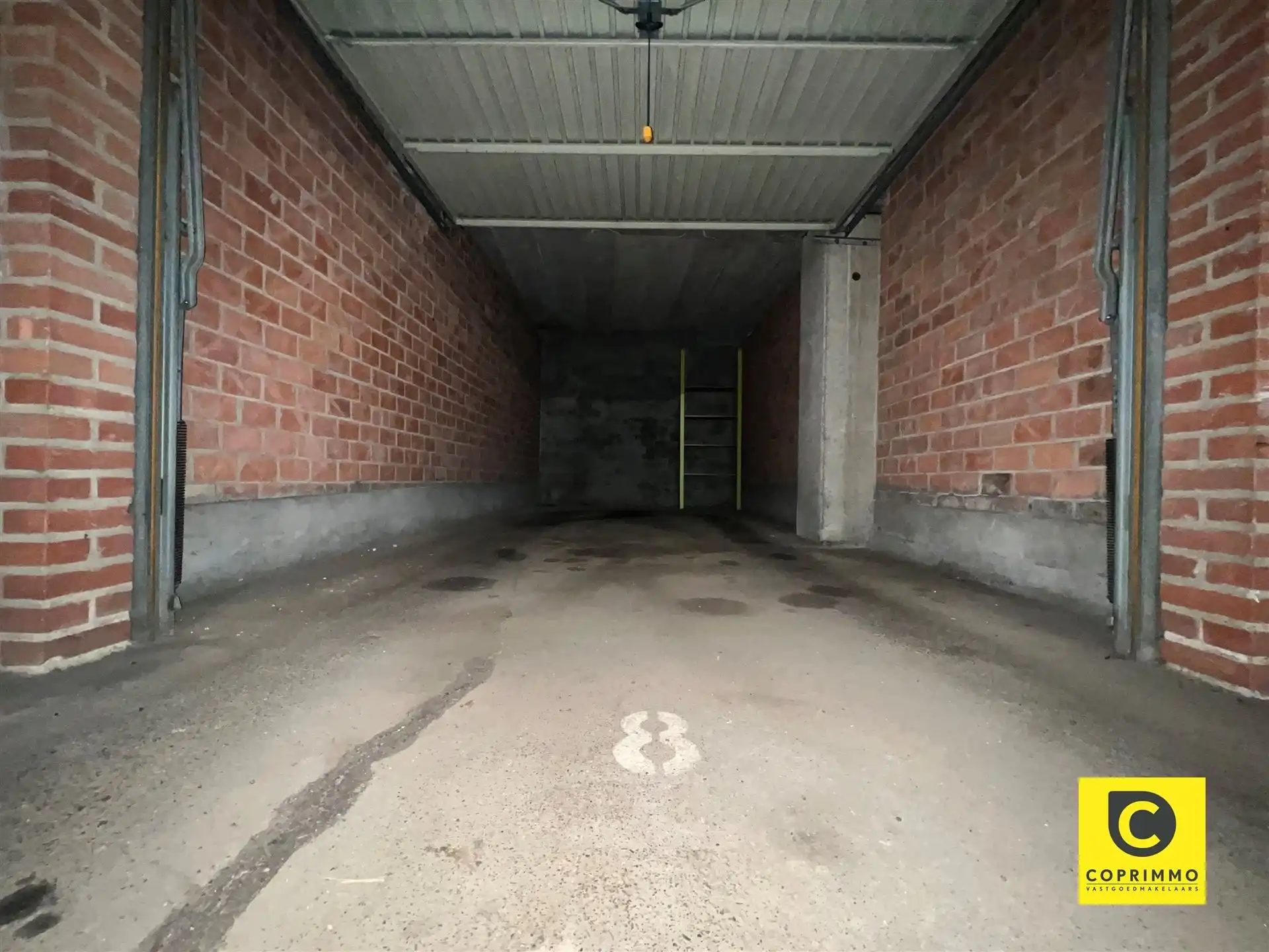 Ondergrondse garagebox, zeer centraal gelegen op de Fruithoflaan! foto 6