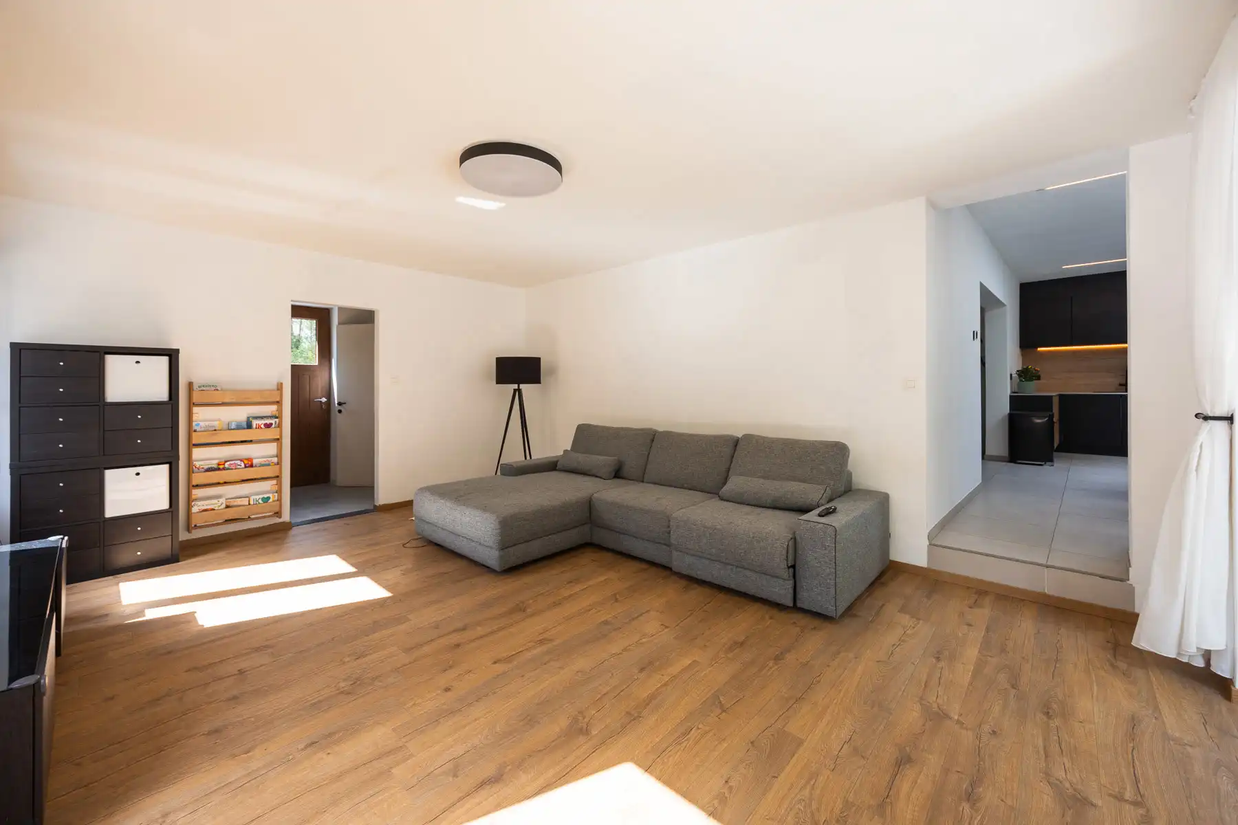 Energiezuinige charmante villa met 4 SLK's, tuin en zwembad foto 8