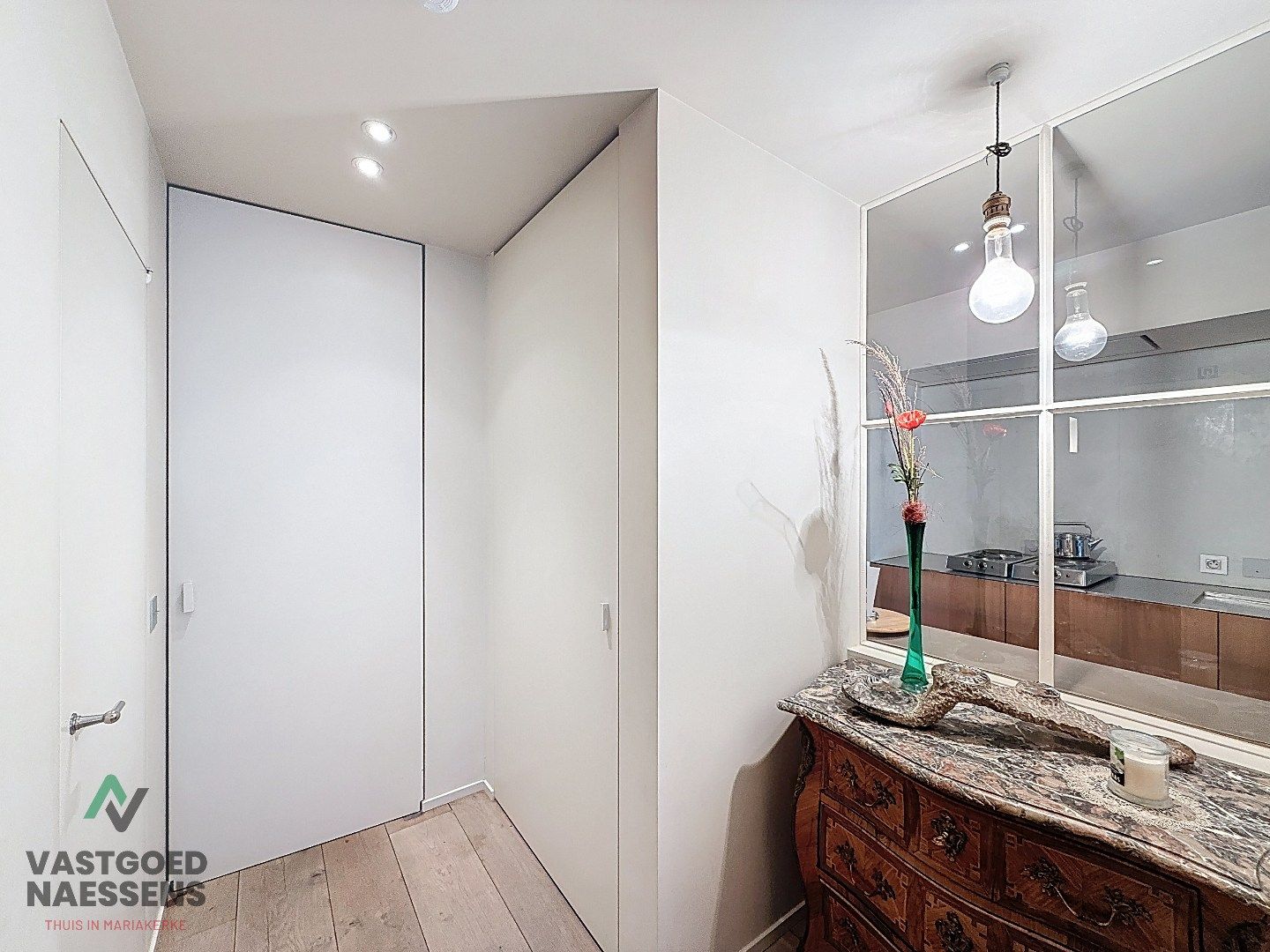 GEMEUBELD 2 SLPK APP MET ZEEZICHT EN 2 TERRASSEN foto 15