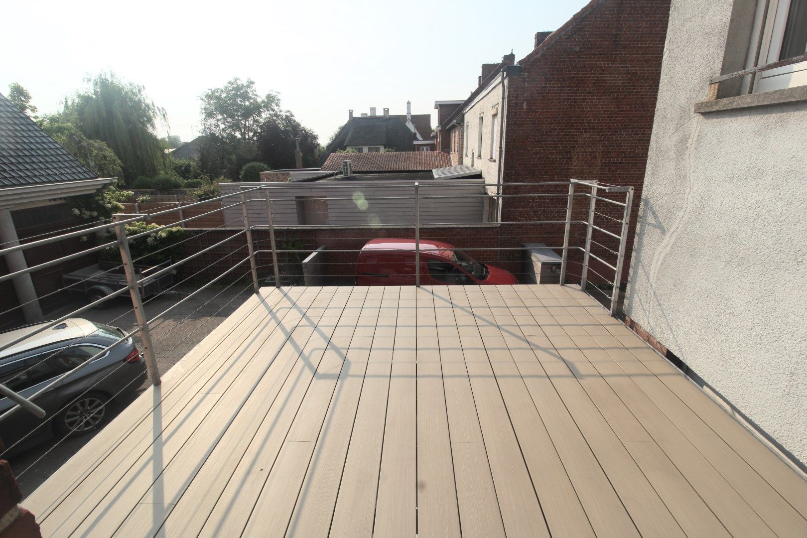 GERENOVEERD APPARTEMENT MET GEZELLIG TERRAS EN AUTOSTANDPLAATS foto 4