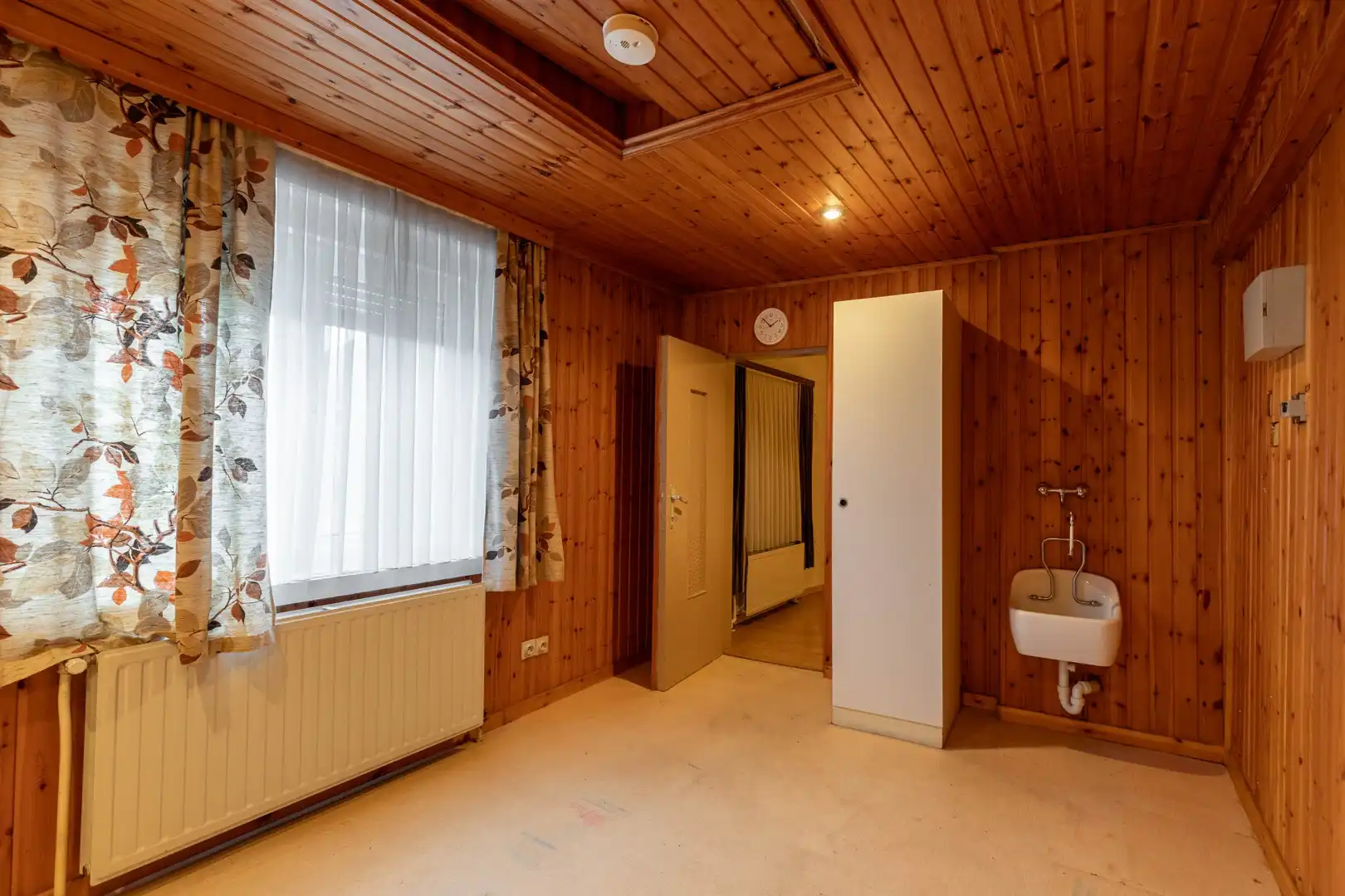 Op te frissen rijwoning in het centrum foto 16