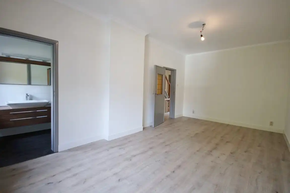 Woning in stadscentrum met garage! foto 8