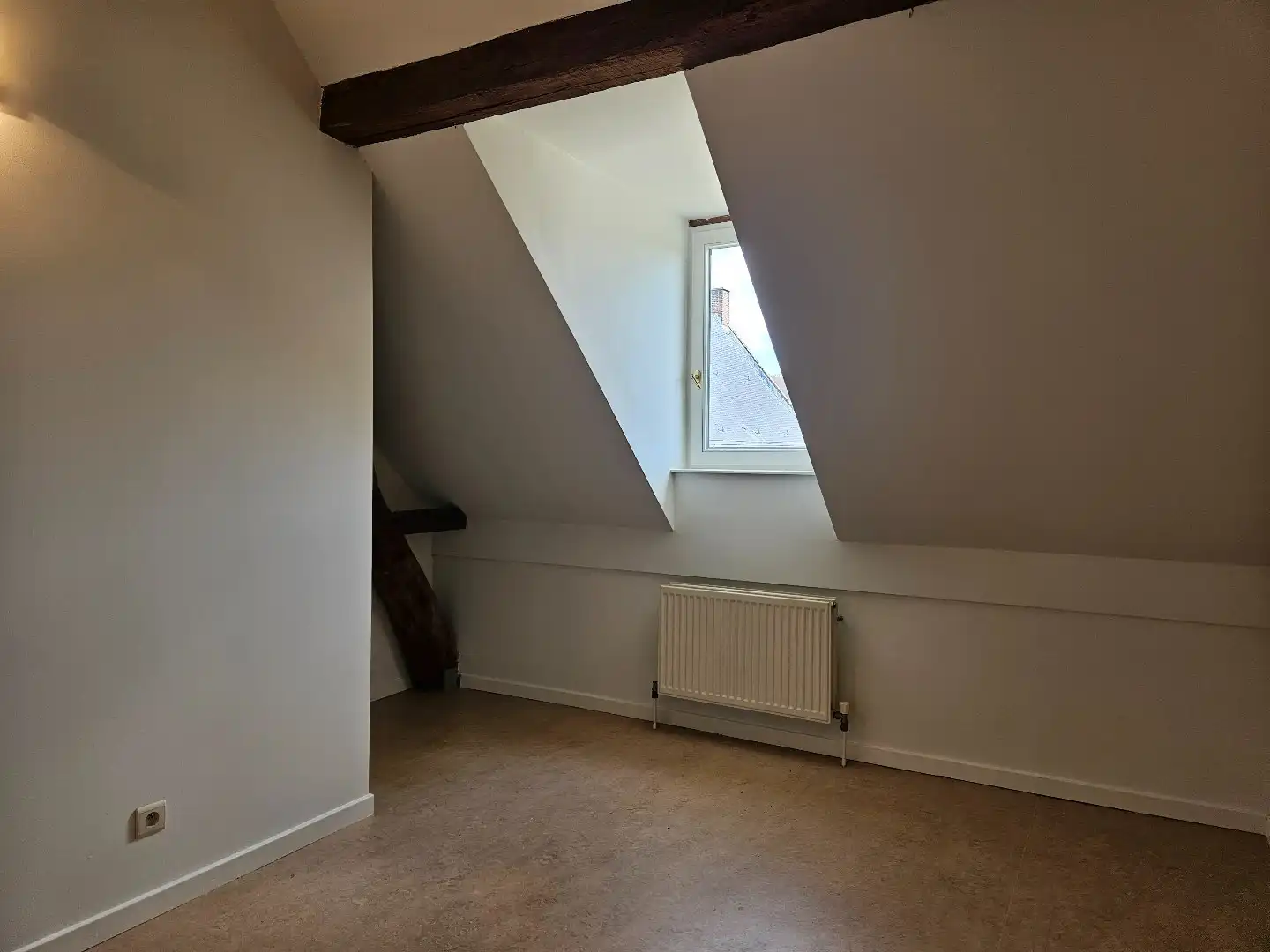 Duplex appartement met 2 ruime slaapkamers in het centrum van Geel! foto 12