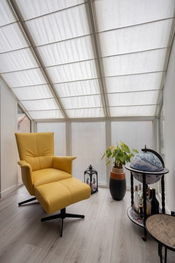 Instapklaar appartement met 2 slaapkamers en garage in het centrum van Lanaken! foto 9