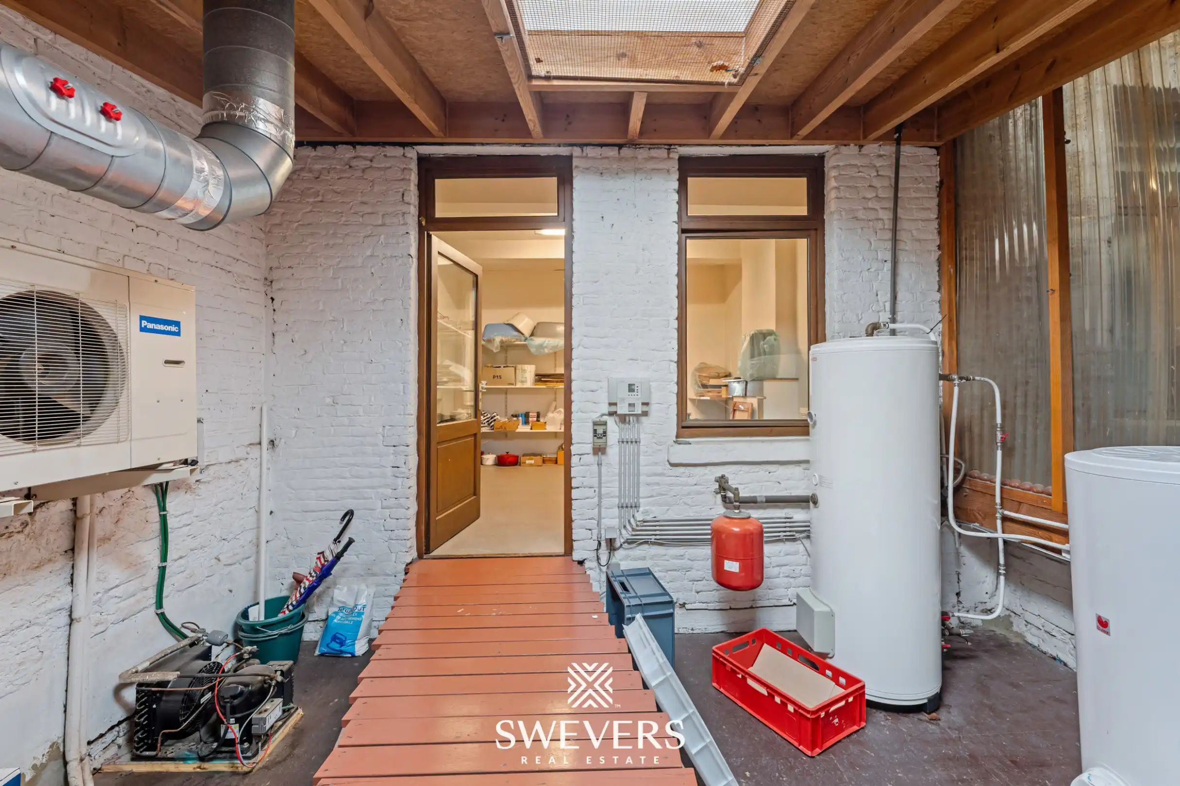 Instapklaar handelshuis op toplocatie met een oppervlakte van 272m2 foto 27