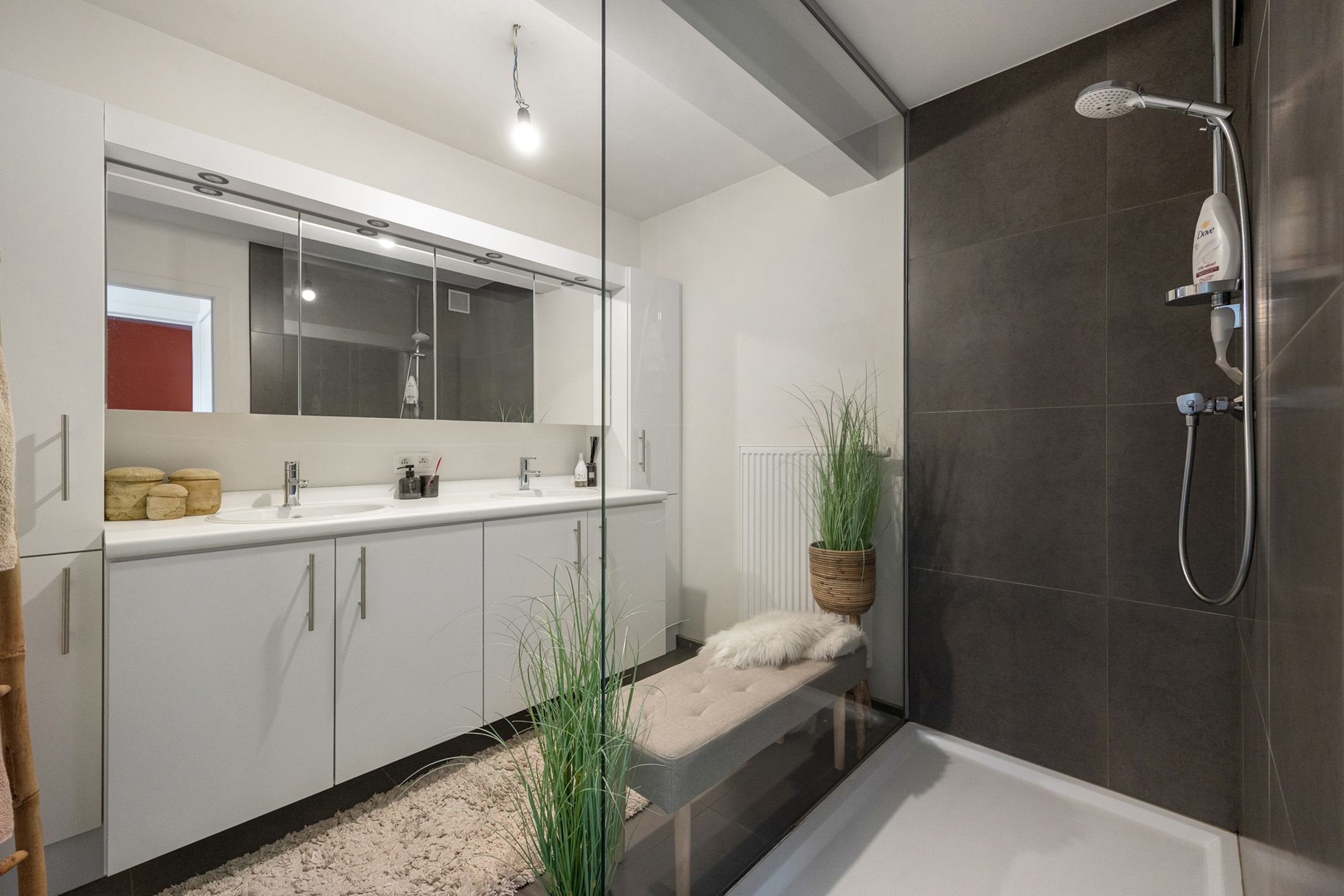 Duplex appartement te huur midden in het centrum van Westmalle. foto 9