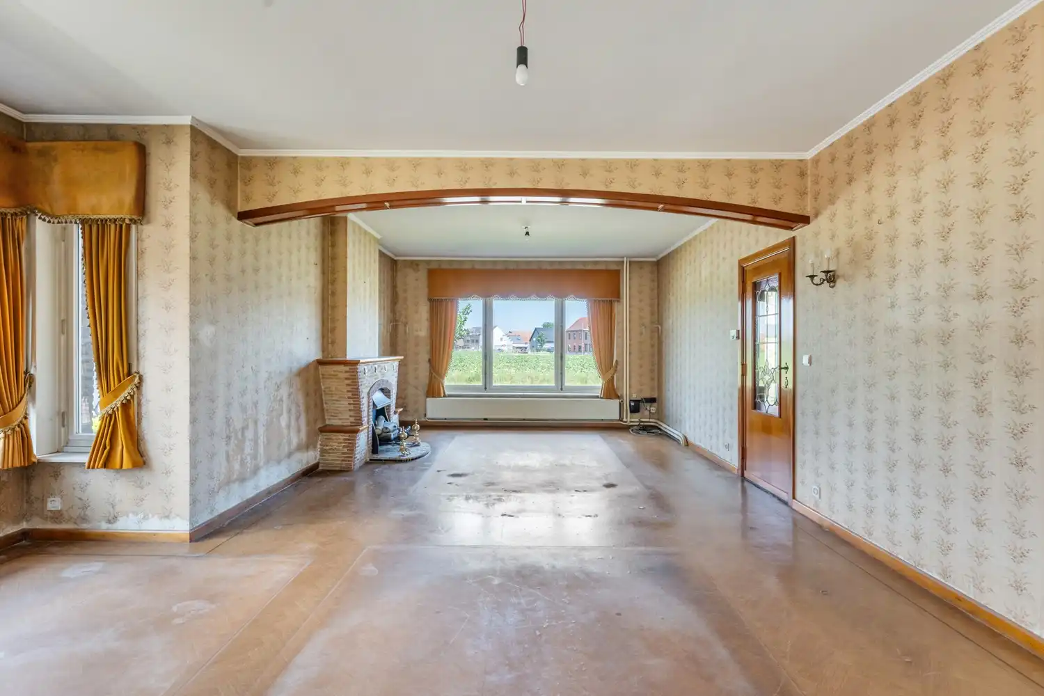 Te renoveren open bebouwing op mooie ligging nabij de Vaart foto 7