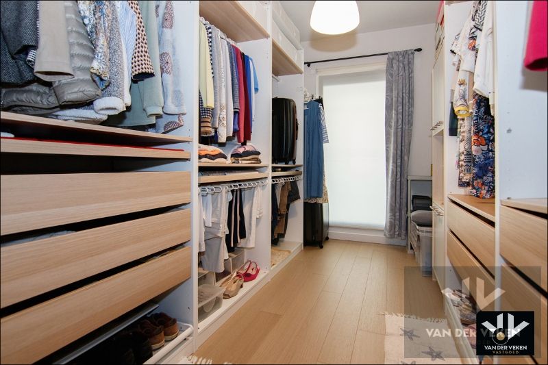 PRACHTIG APPARTEMENT MET 3 SLAAPKAMERS IN HASSELT foto 14
