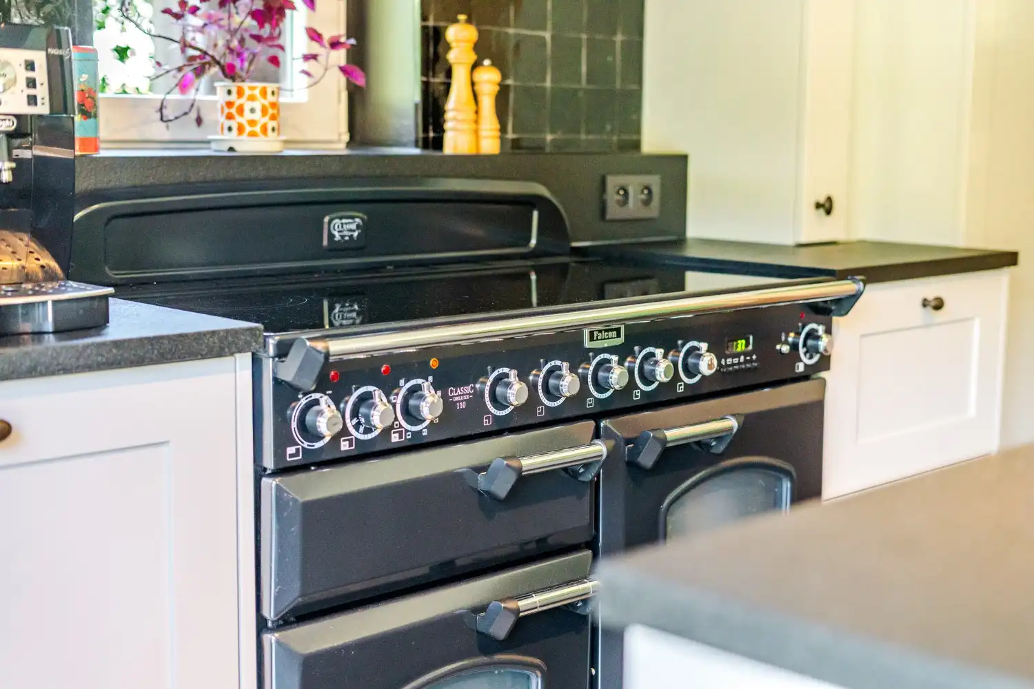 Prachtige woning met landelijk karakter te Wielsbeke. foto 6