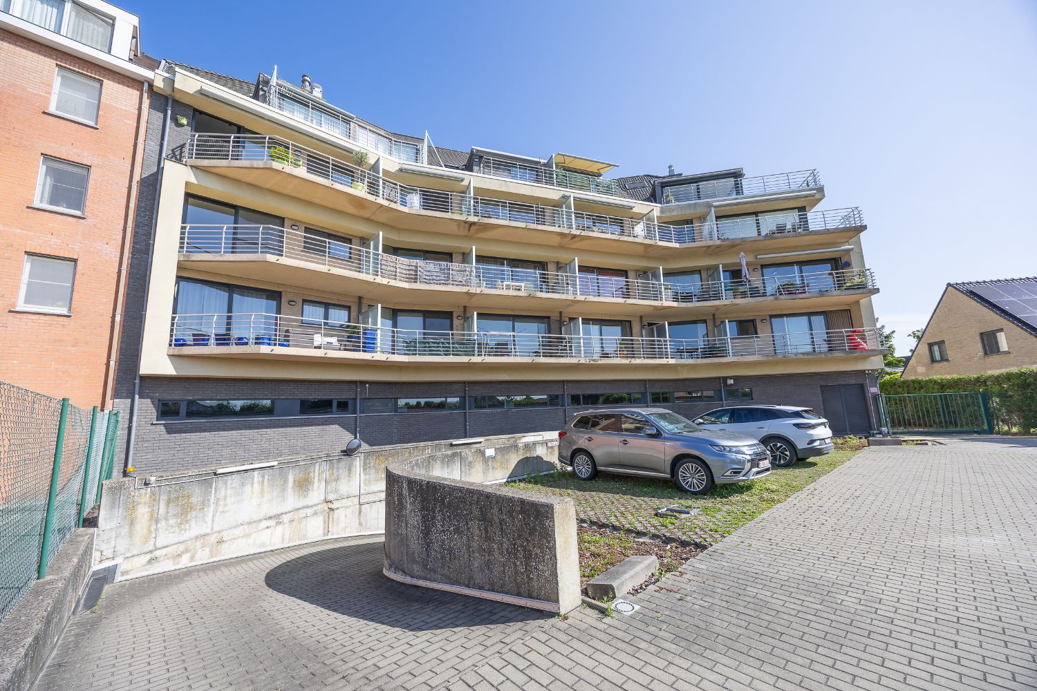 Afgesloten buitenlucht staanplaats in Mariakerke foto 3