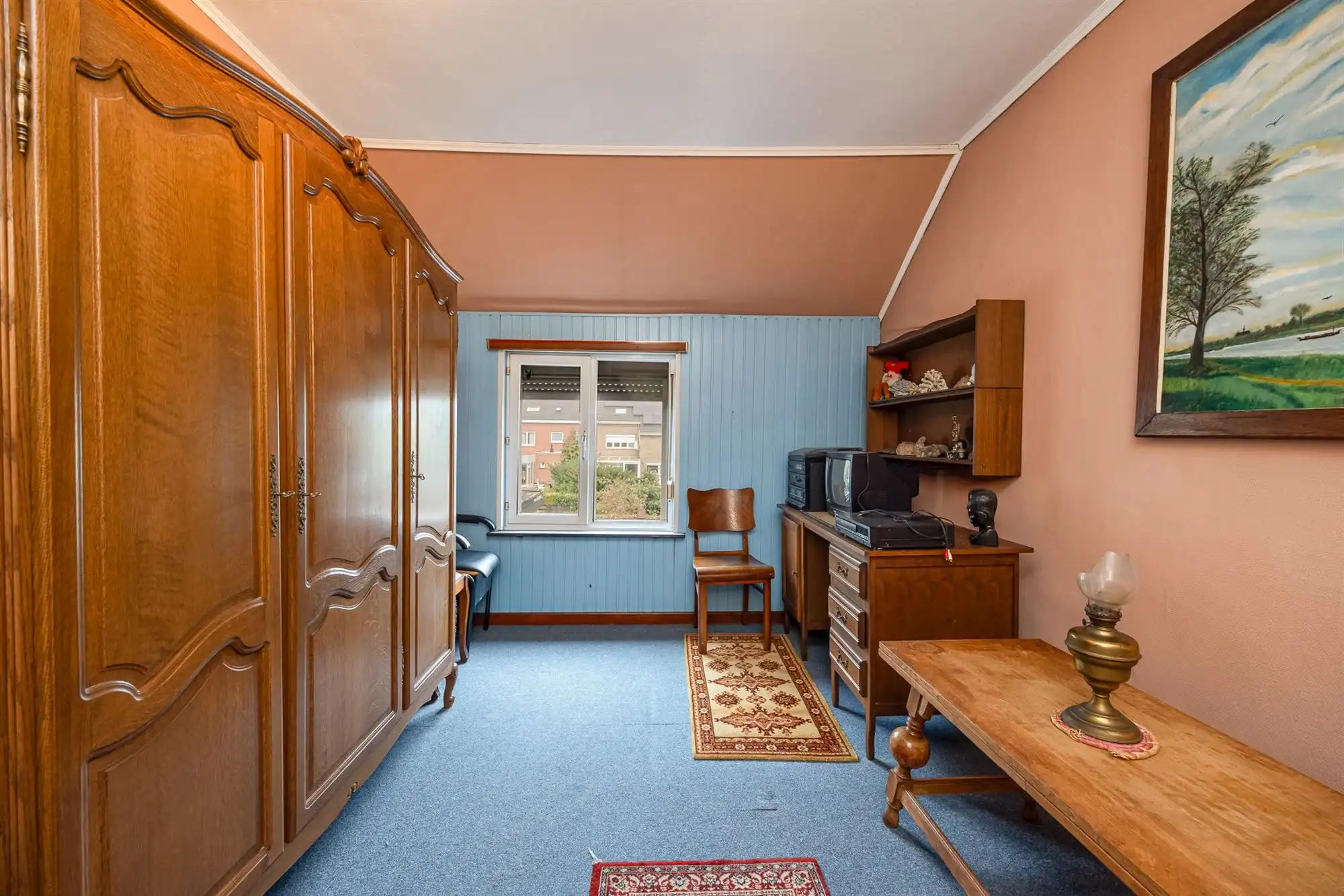 huis met twee slaapkamers en tuin foto 12