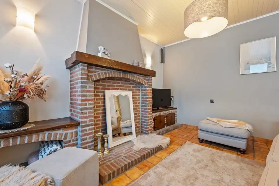 CHARMANTE WONING MET 3 SLKS EN EEN PRACHTIGE TUIN MET TAL VAN MOGELIJKHEDEN foto 13