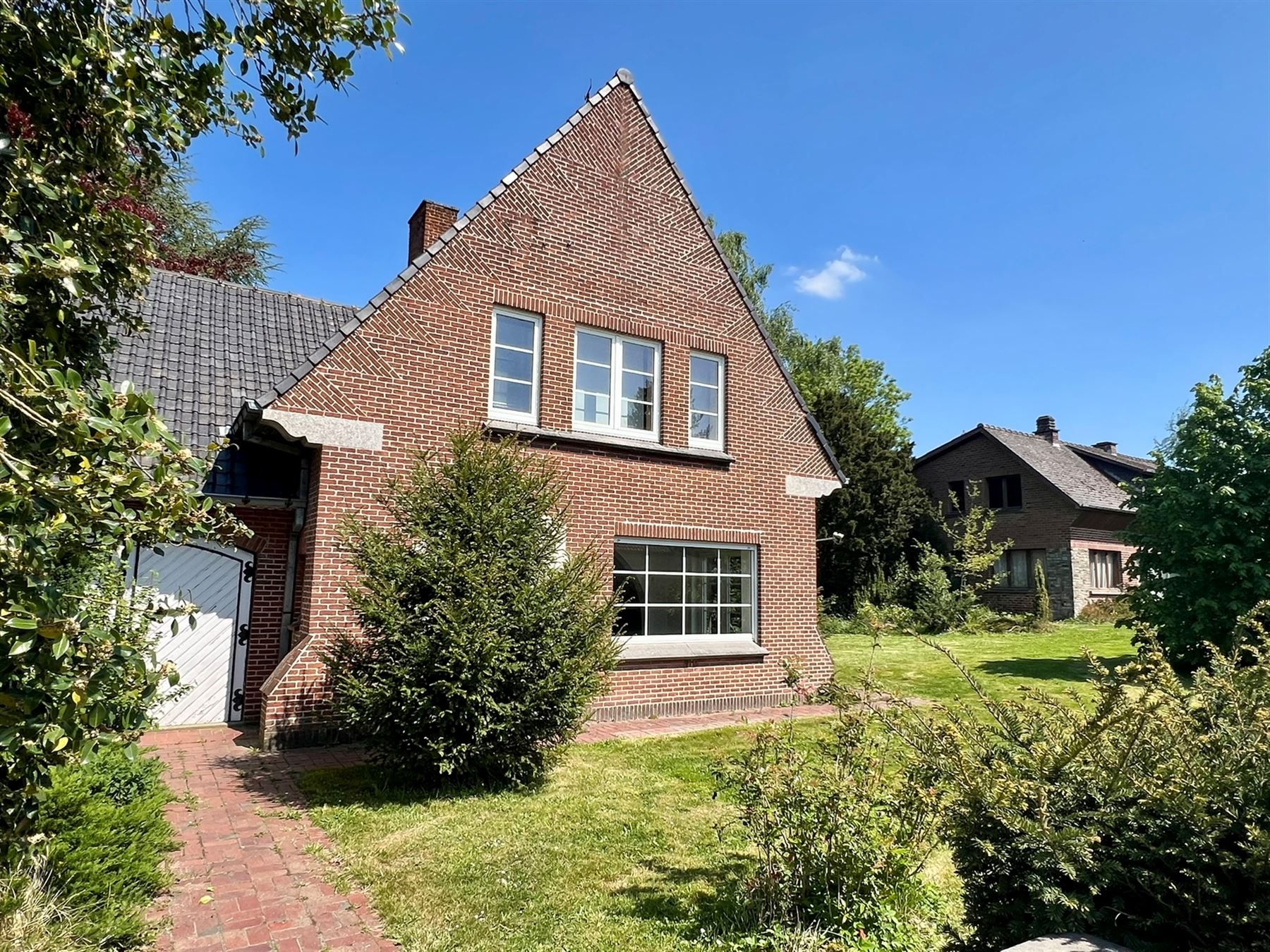 Ruime eigendom met woning, atelier en uitbreidingspotentieel  foto 6