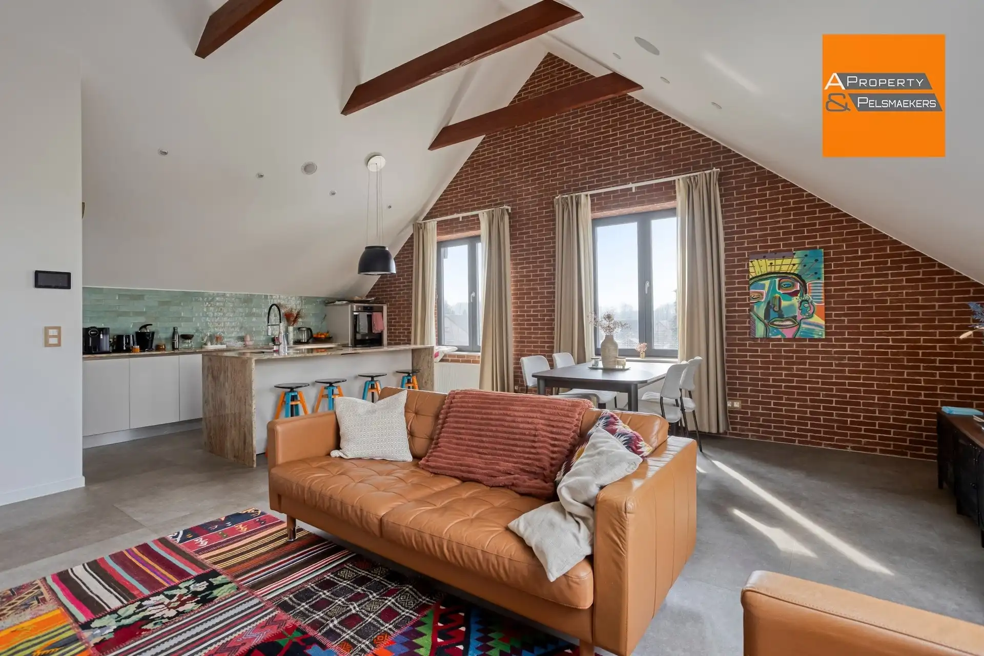 Woning met loods.  foto 4